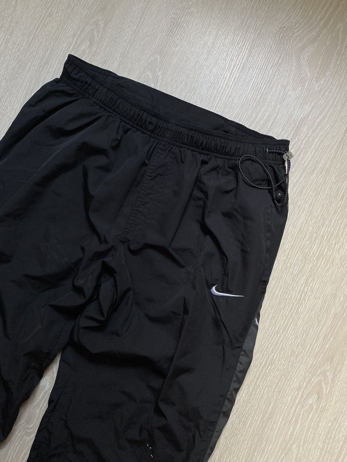 Nike × Vintage Vintage Nike Air Nylon Pants Size M Size US 32 / EU 48 - 2 Thumbnail