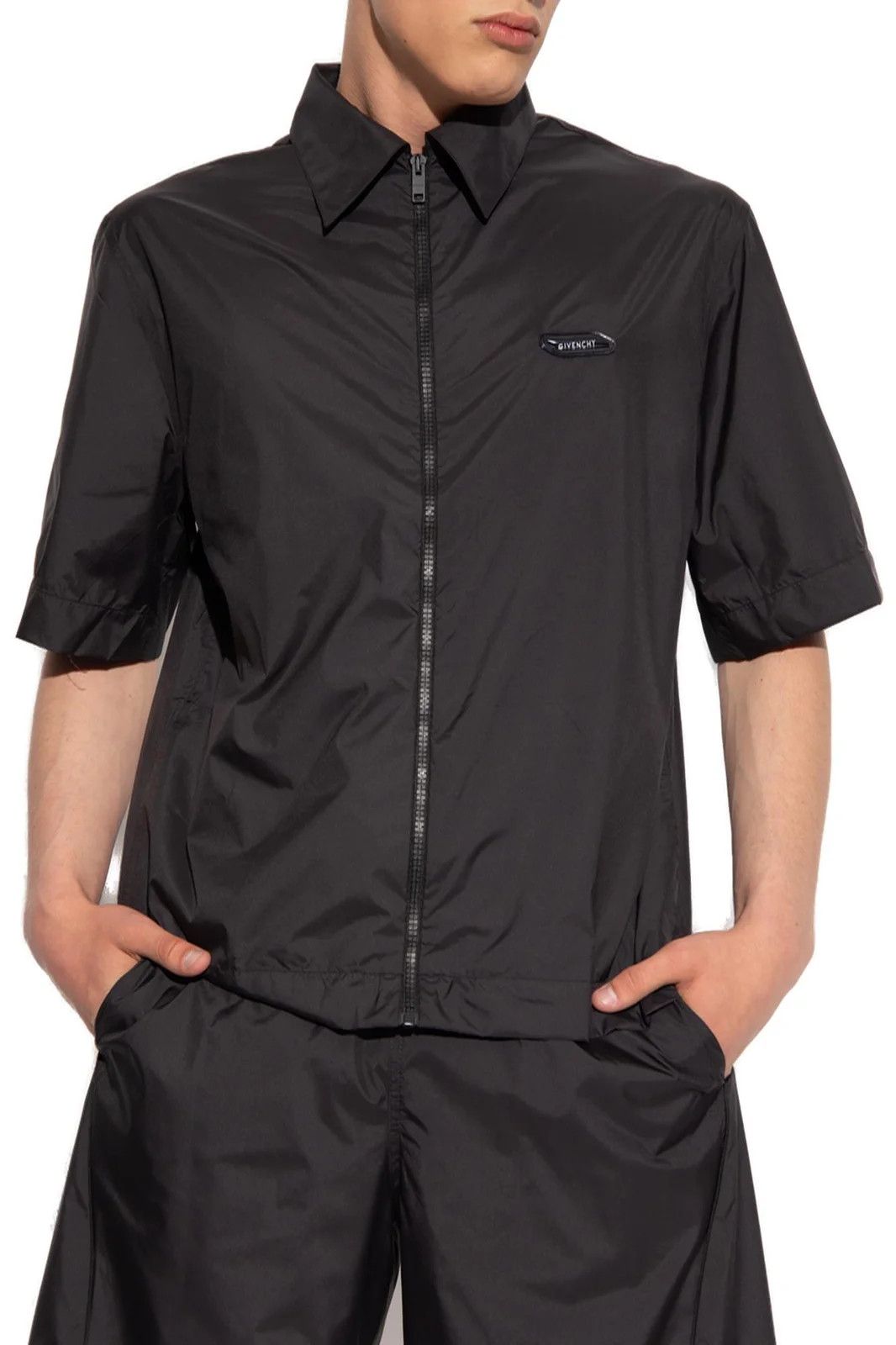 Givenchy o1srvl11e1124 Shirt in Black Size US XS / EU 42 / 0 - 4 Thumbnail