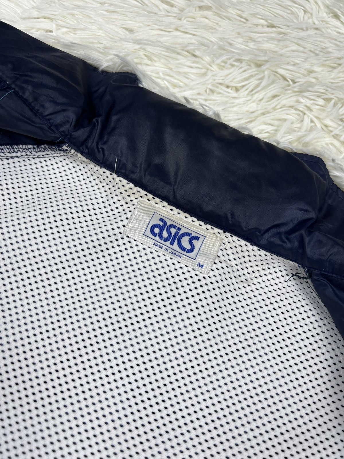 Asics Vintage Asics Onitsuka Tiger Windbreaker Jacket Size US M / EU 48-50 / 2 - 12 Thumbnail