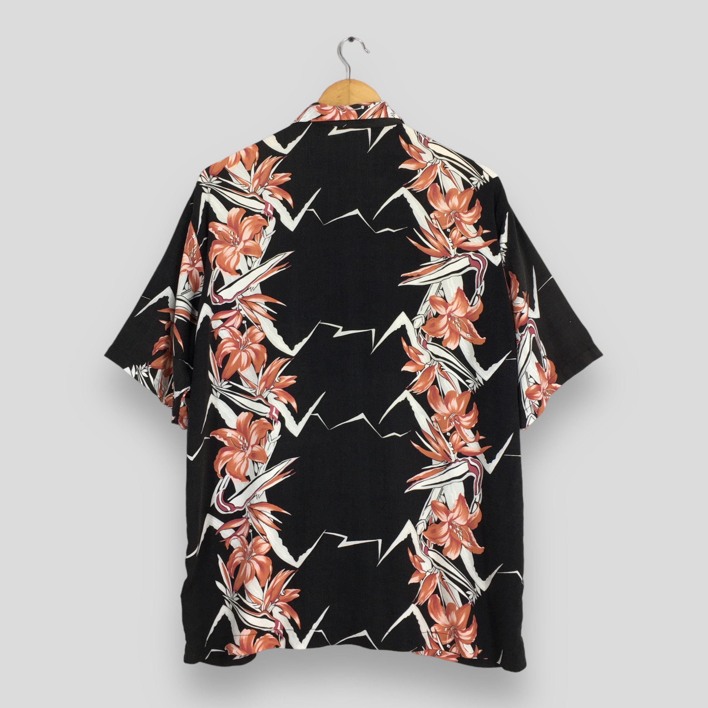 Vintage Vintage Hawaiian Aloha Floral Shirts Men Large Size US L / EU 52-54 / 3 - 7 Thumbnail