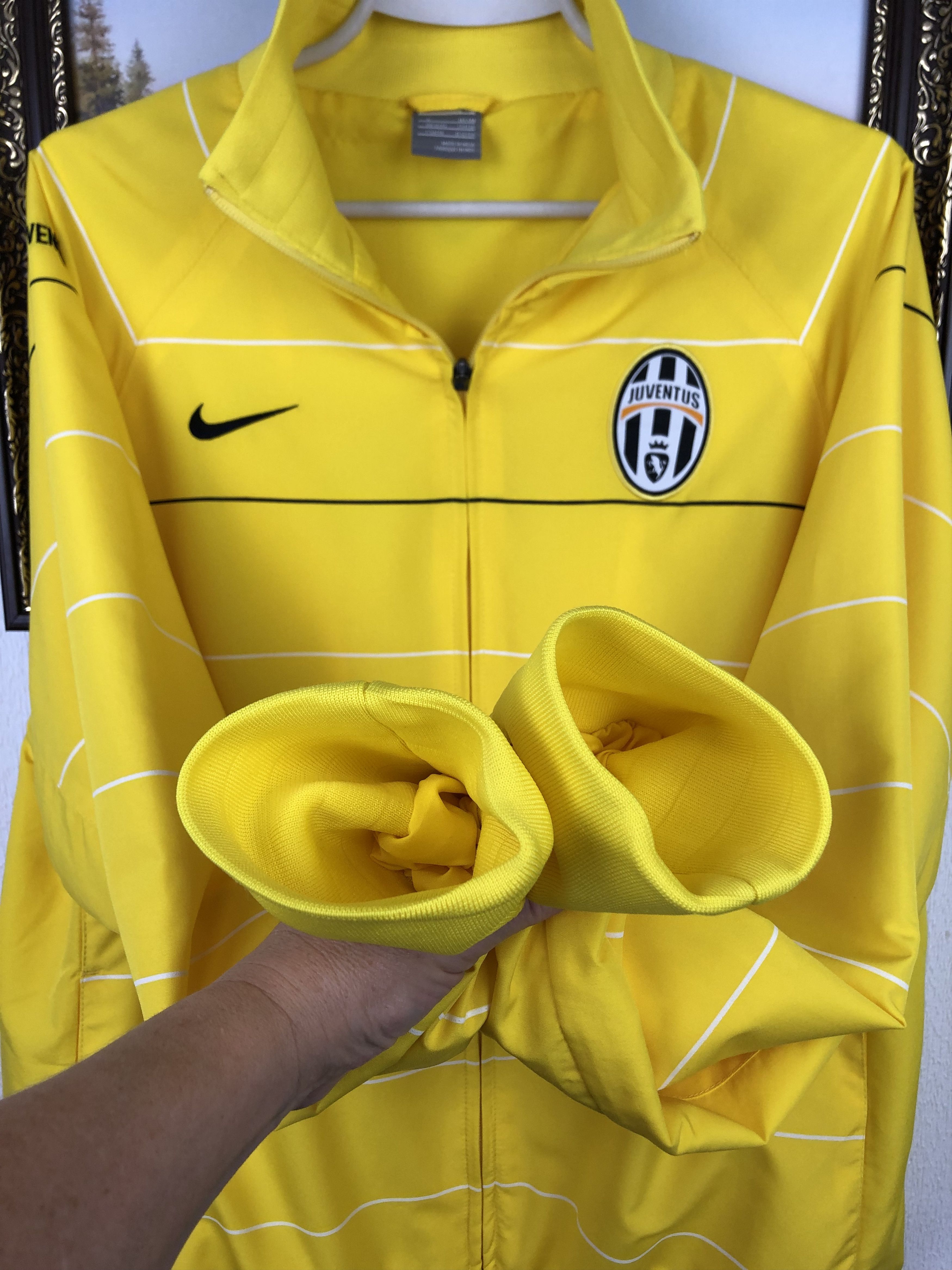 Nike × Vintage Vintage Nike Juventus Football Jacket Soccer Track Top Mens Size US L / EU 52-54 / 3 - 4 Thumbnail