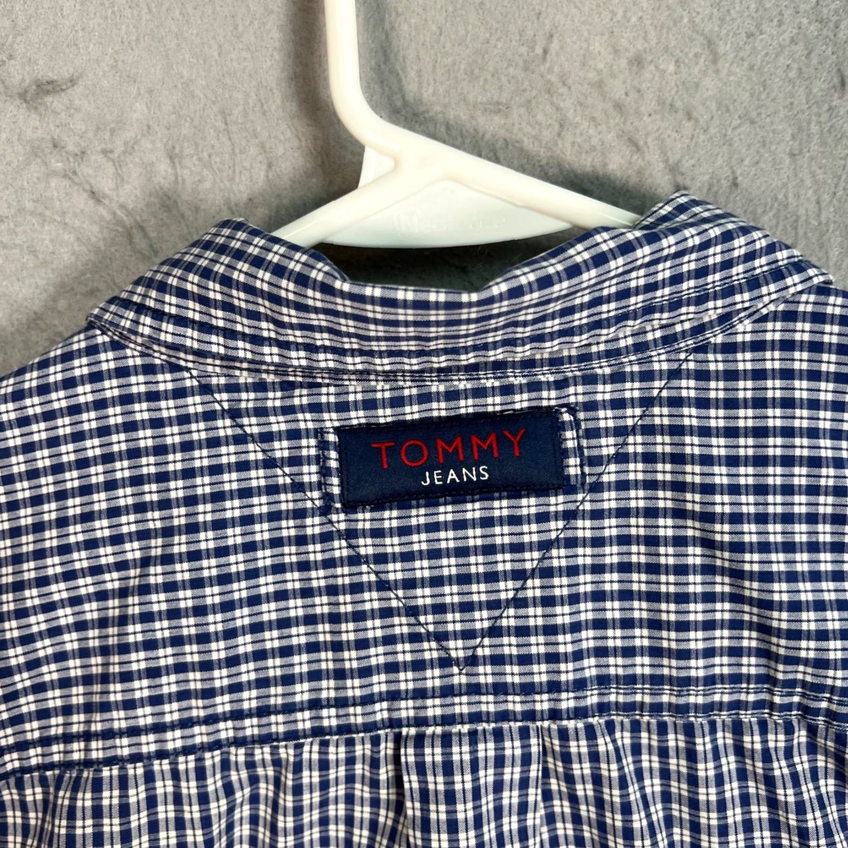 Tommy Hilfiger VINTAGE Tommy Hilfiger Jeans Mens XXL Button-Up Navy & White Checkered Shirt Size US XXL / EU 58 / 5 - 7 Thumbnail