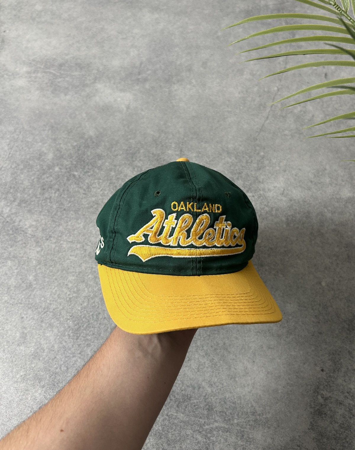 MLB Vintage Oakland Athletics Basseball caps MLB 90s Size ONE SIZE - 1 Thumbnail