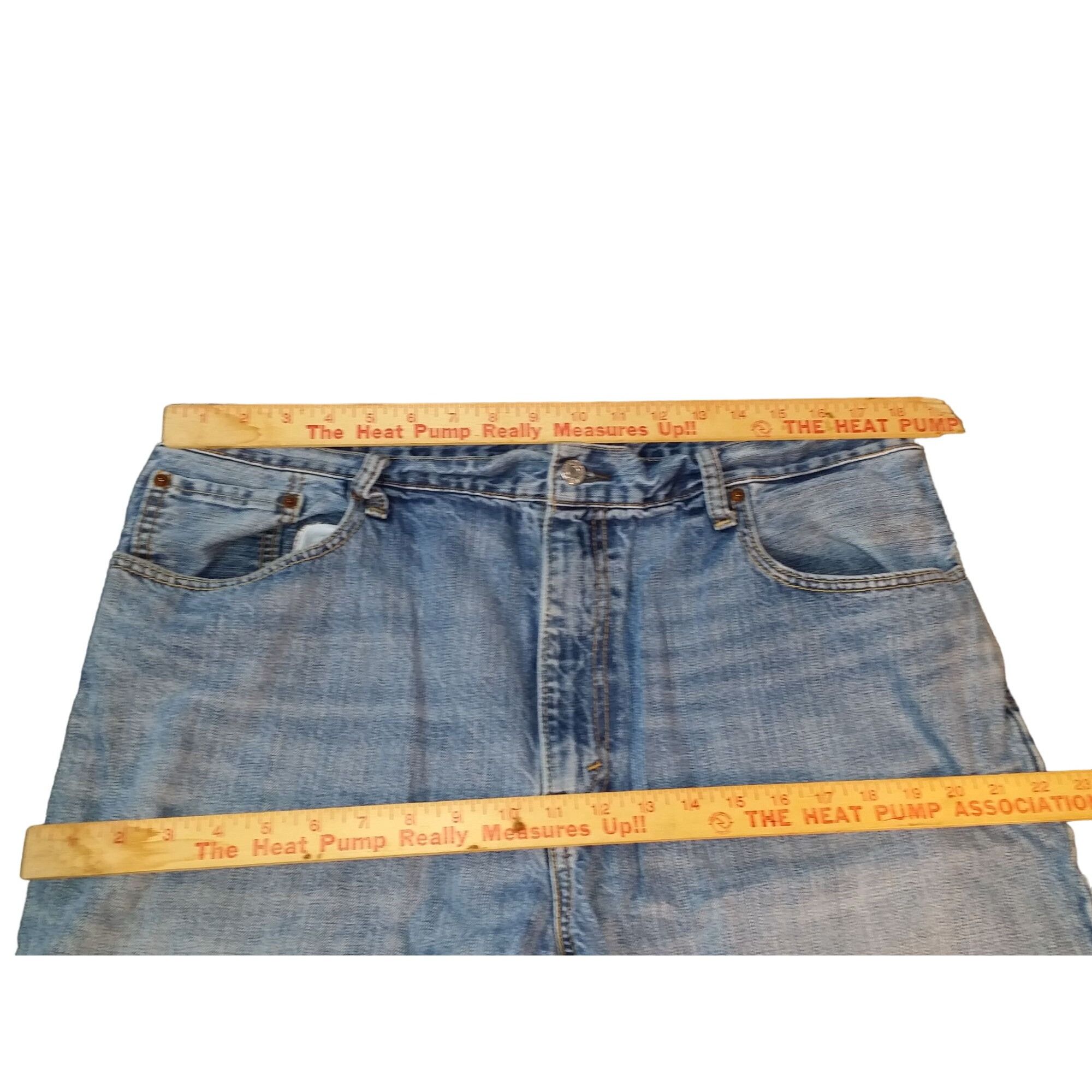 Levi's Levi's 569 Denim Shorts Men Sz 38 Blue Mid Length Summer Eve Size US 38 / EU 54 - 2 Thumbnail