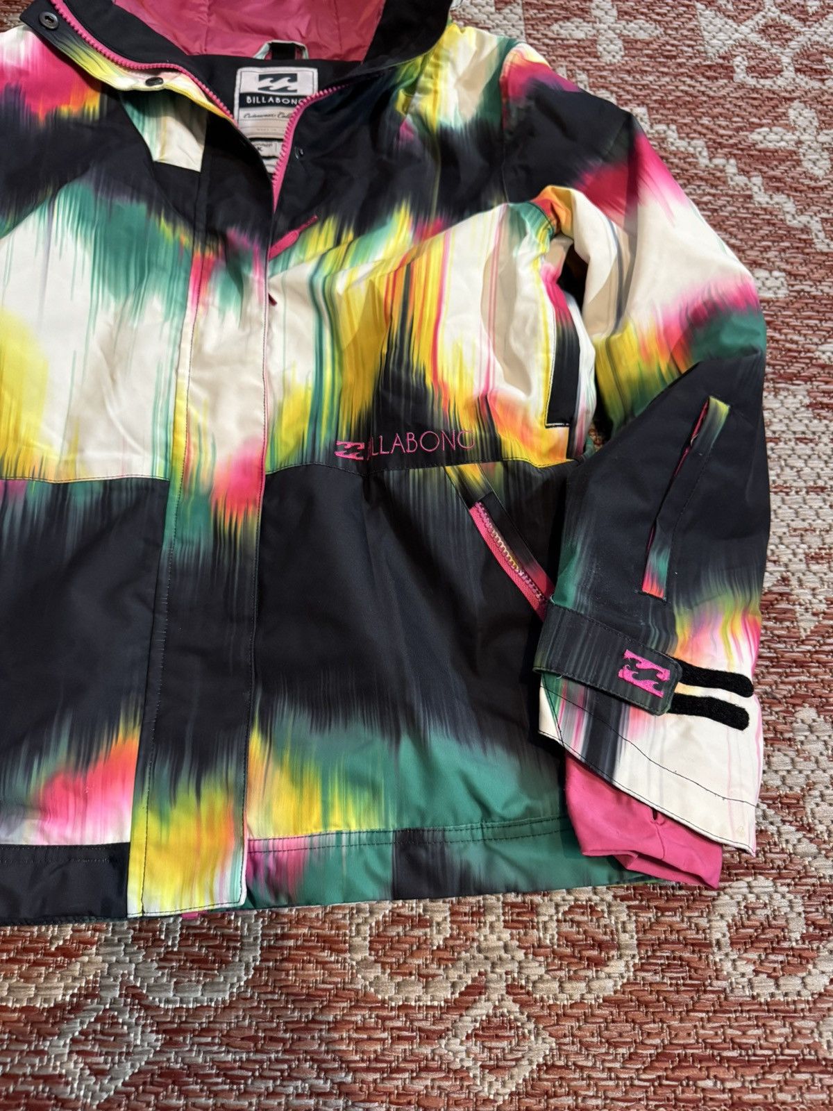 Billabong Women’s Billabong Snow Ski Jacket Size S Multicolor Size S / US 4 / IT 40 - 2 Thumbnail