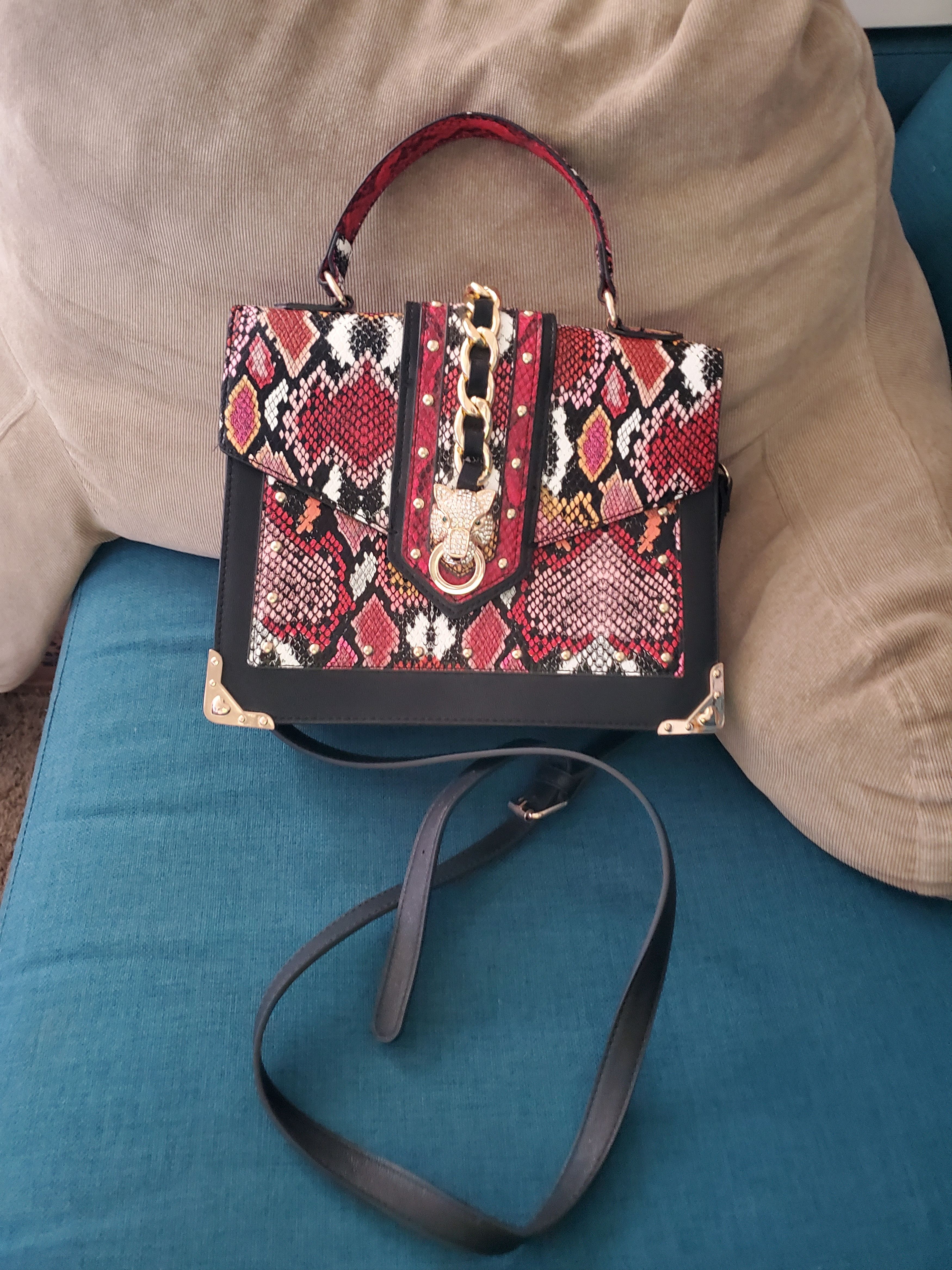 *NWOT* Multi-colored faux snakeskin handbag/crossbody purse