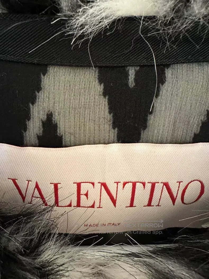 Valentino Valentino Crewneck color-blocked long-sleeved coat Size XS / US 0-2 / IT 36-38 - 2 Thumbnail
