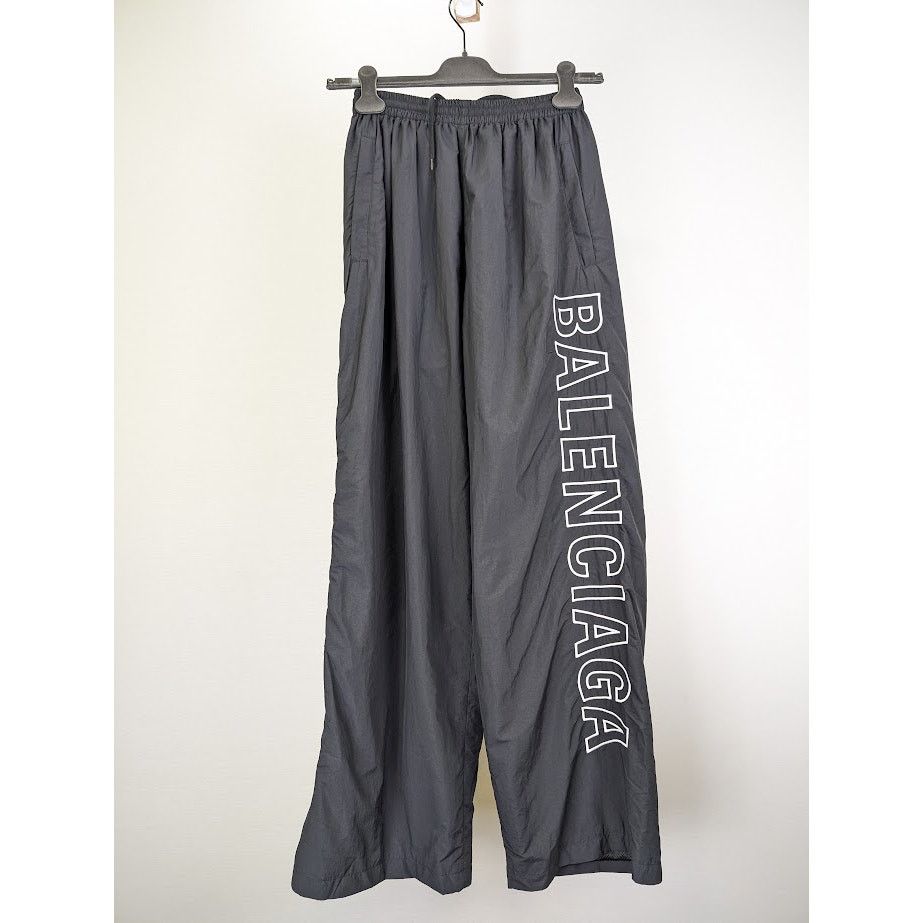 Balenciaga o1rshd1 Tracksuit Pants Nylon in Black Size US 28 / EU 44 - 1 Thumbnail
