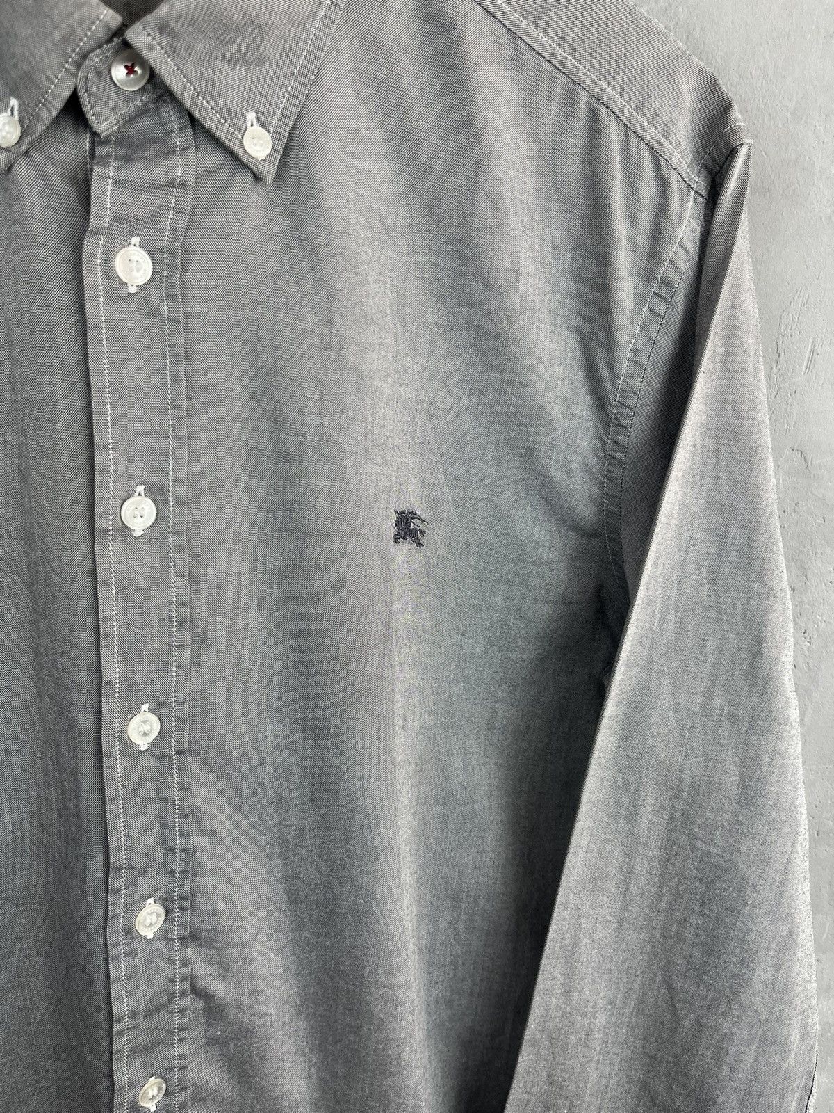 Burberry Burberry Brit shirt size M Size US M / EU 48-50 / 2 - 3 Thumbnail