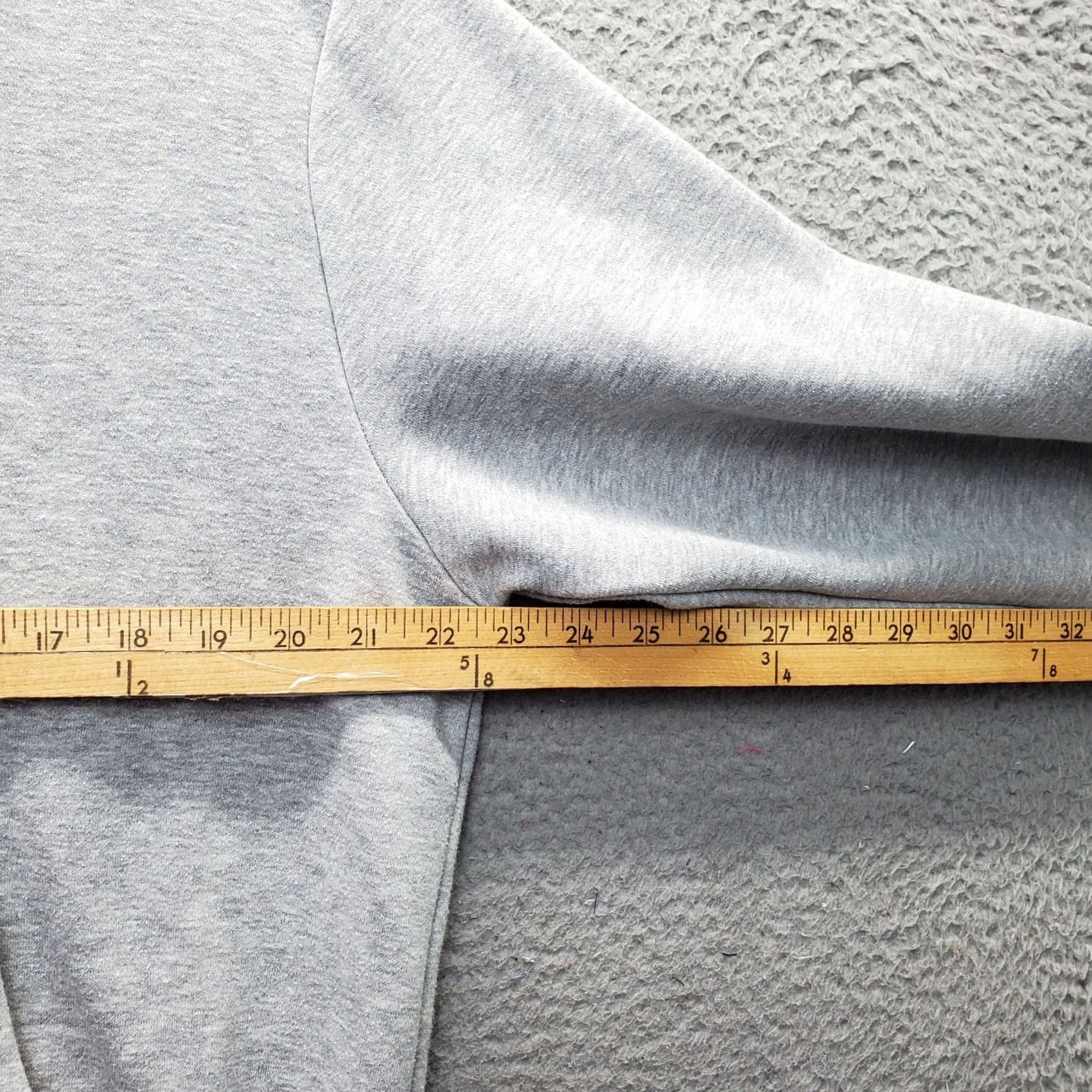 KangaROOS Kittenish Pullover Hoodie Women’s M Gray Fleece Lined Kangaroo Pocket Drawstring Hoodie Size M / US 6-8 / IT 42-44 - 4 Thumbnail