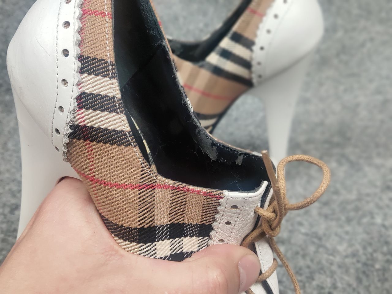 Burberry Vintage Burberry London Nova Check Leather Heels Shoes Y2K Size US 7 / IT 37 - 21 Thumbnail