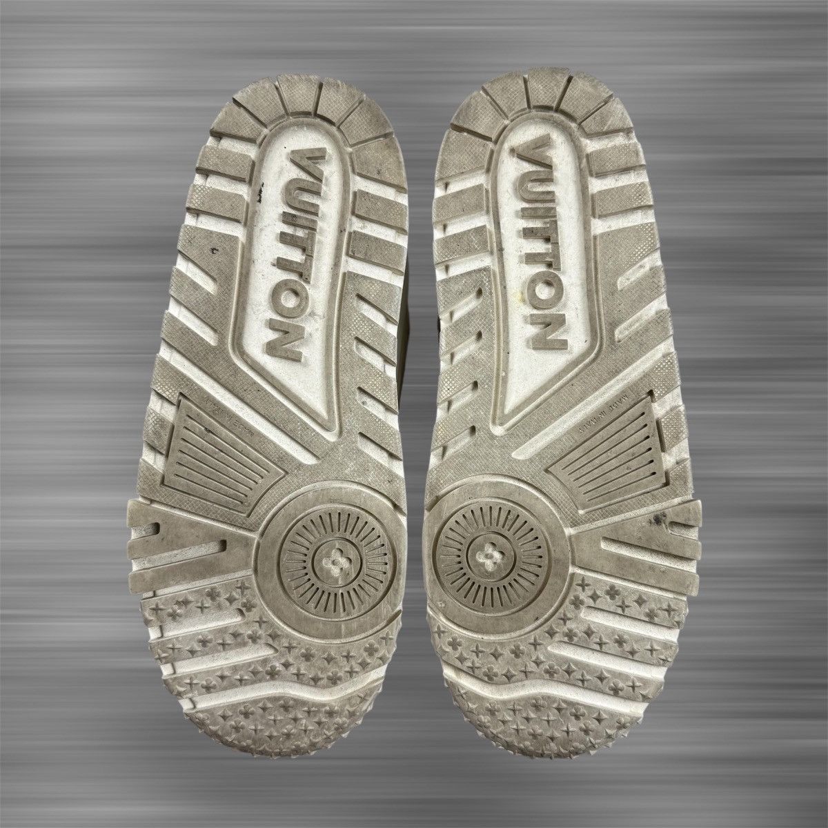 Louis Vuitton Louis Vuitton LV Trainer Maxi ‘White’ Shoes Size US 12 / EU 45 - 7 Thumbnail