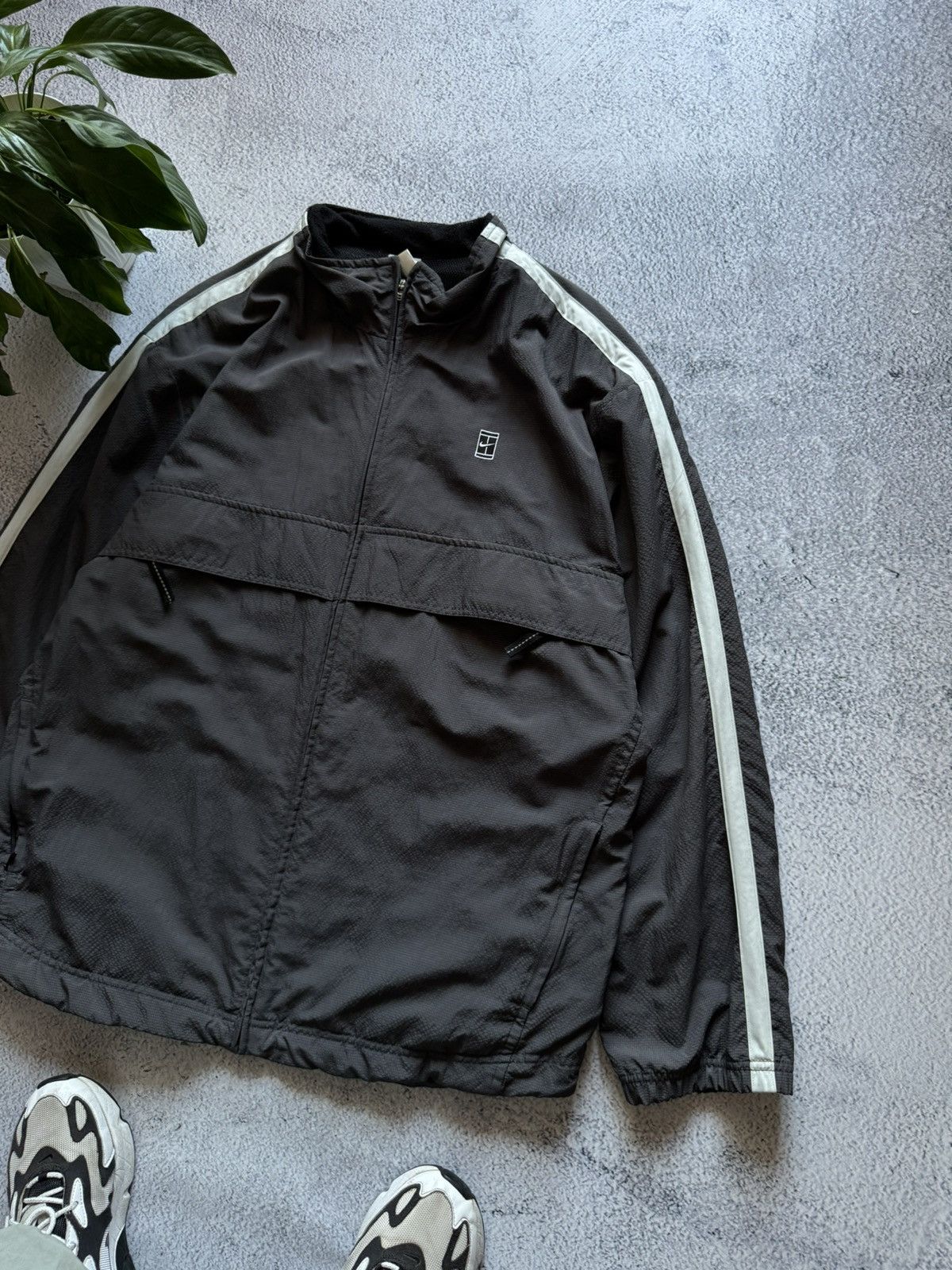 Nike × Vintage Vintage Nike Court 90s Nylon Track Jacket Windbreaker L XL Size US XL / EU 56 / 4 - 4 Thumbnail