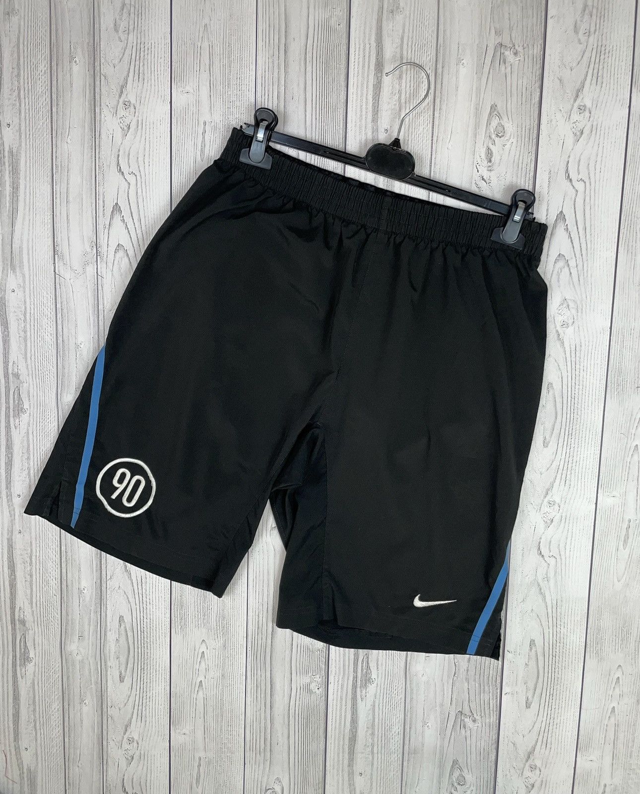 Nike Vintage nike total 90 soccer shorts size M logo rare Size US 32 / EU 48 - 1 Thumbnail