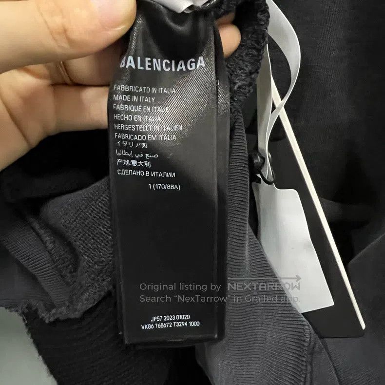 Balenciaga Balenciaga Manchester United BB Embroidered Patchwork Faux Size US S / EU 44-46 / 1 - 4 Thumbnail