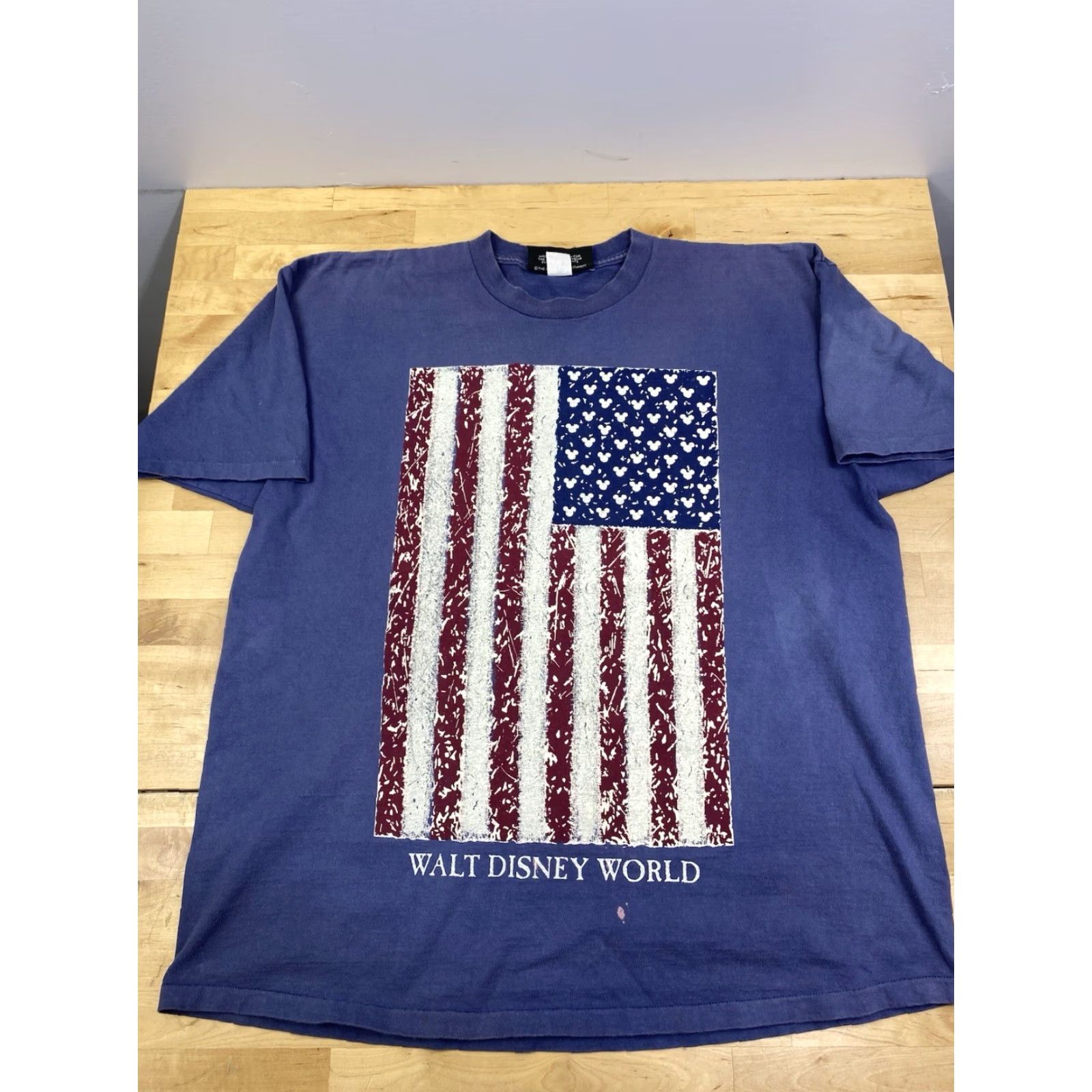Disney VINTAGE Walt Disney World T Shirt Mens L/XL Blue USA 10449 Size US L / EU 52-54 / 3 - 2 Thumbnail