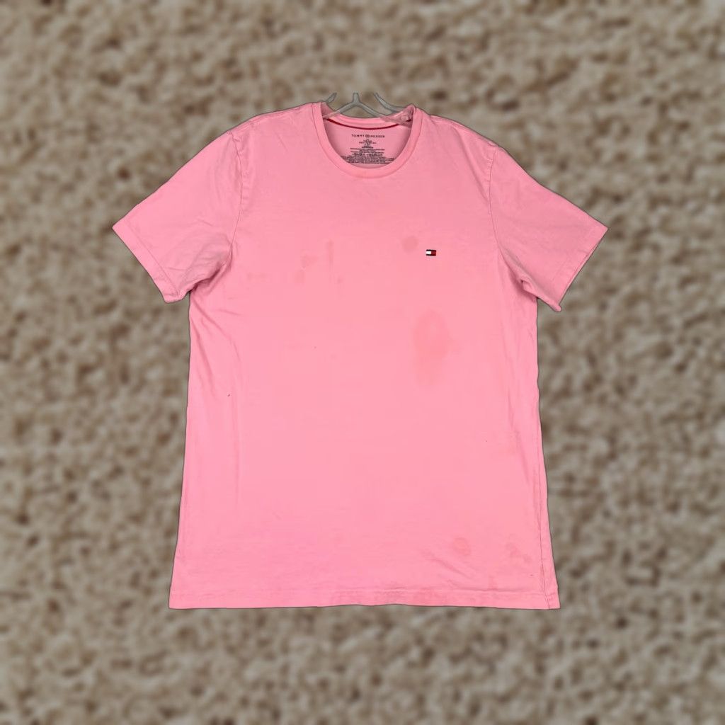 Tommy Hilfiger Tommy Hilfiger Shirt Adult Large Pink Crew Neck Short Sleeve 100% Cotton Logo Embroidered Men's T-Shirt Size US L / EU 52-54 / 3 - 1 Thumbnail