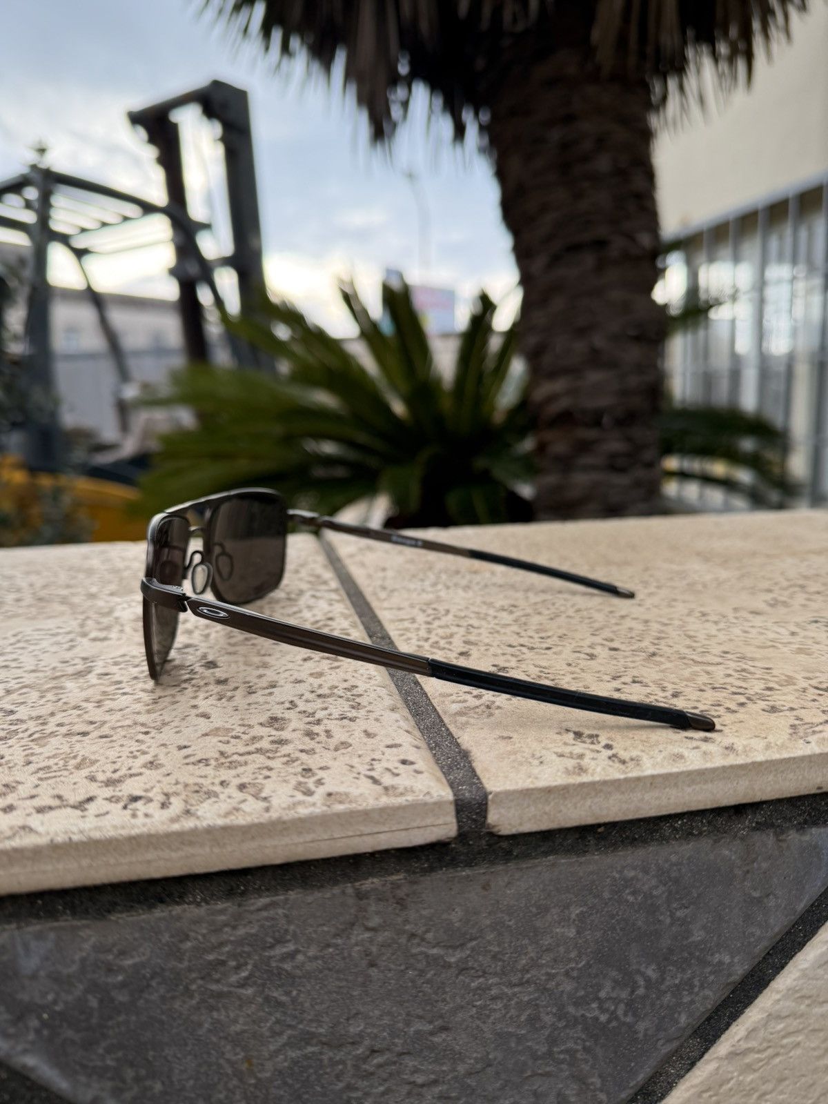 Oakley Oakley Sunglasses OO6038-0657 Size ONE SIZE - 4 Thumbnail