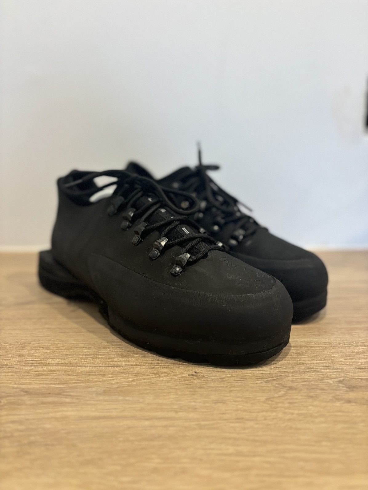 Demon Poyana boots black leather (2020) - DEMON Footwear
