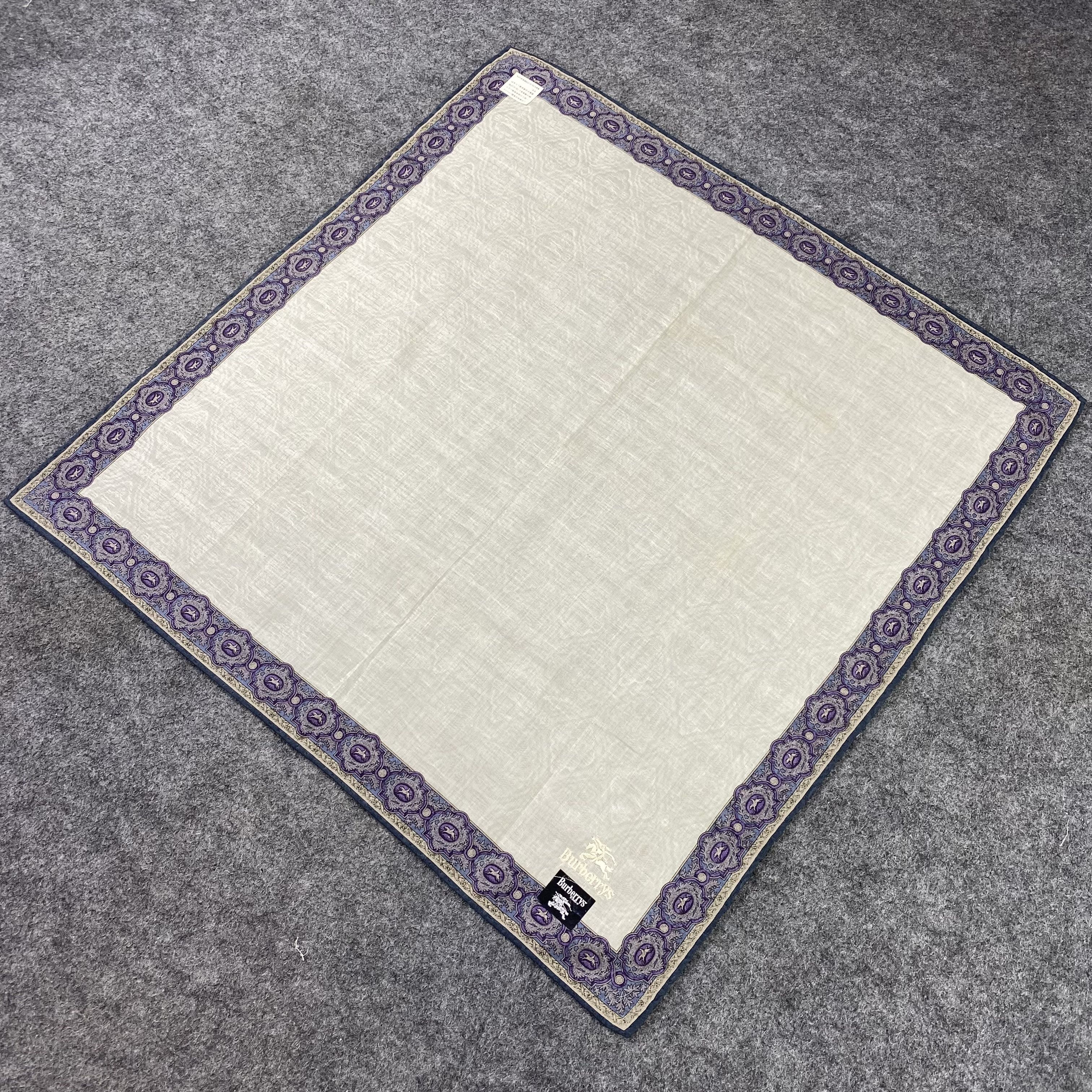 Burberry Burberry Handkerchief / Bandana / Neckerchief -B821 Size ONE SIZE - 4 Thumbnail