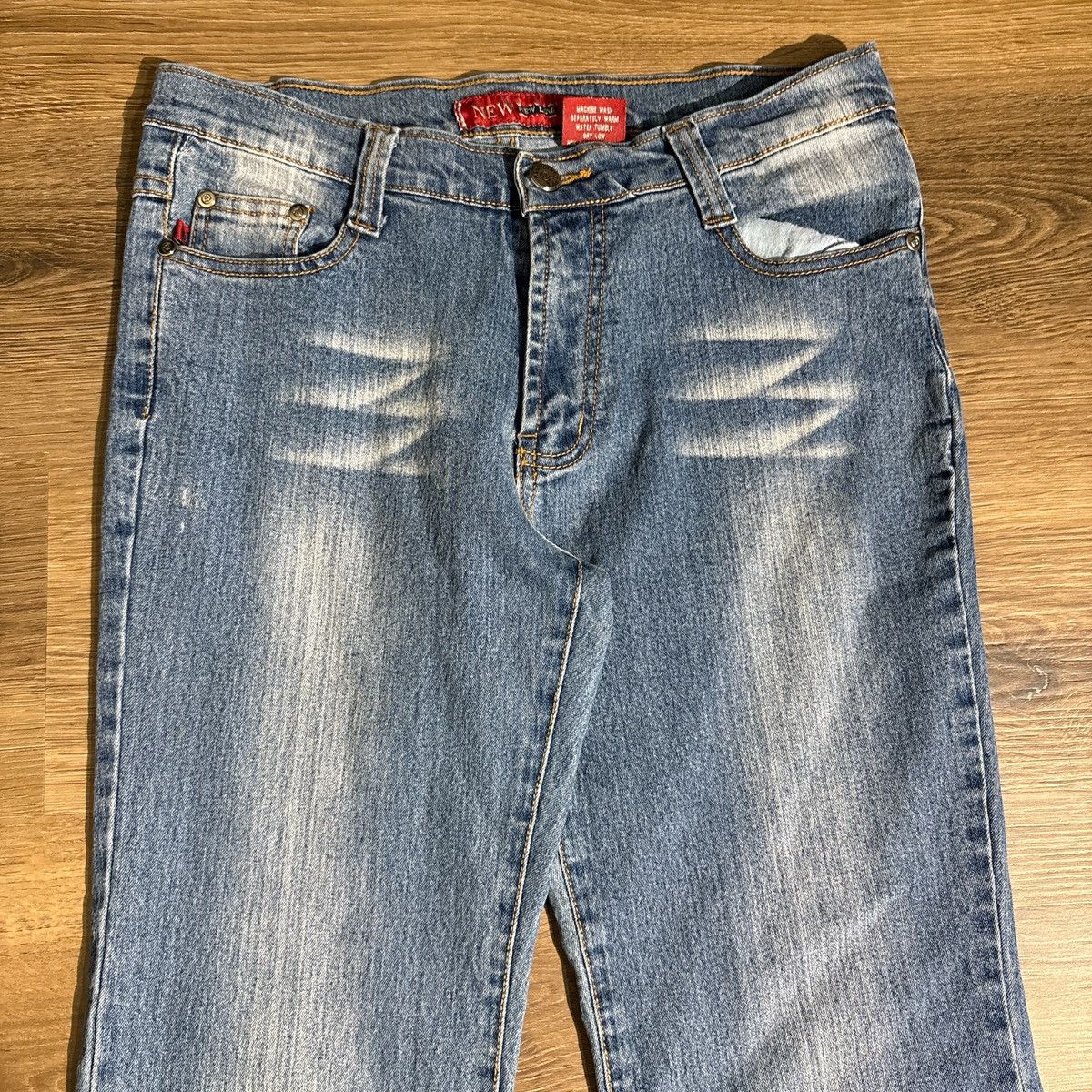 Other New Line Low Rise Flared Jeans Size 32 Size US 32 / EU 48 - 2 Thumbnail