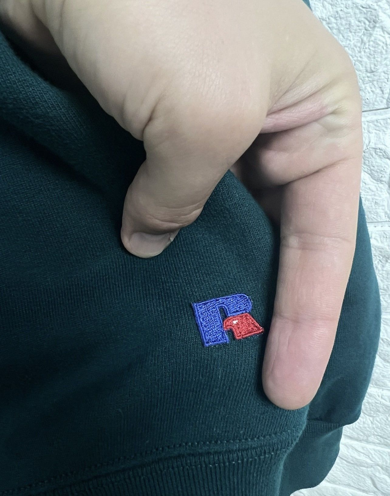 Russell Athletic × Vintage Vintage Russell Athletic Sweatshirt Faded Size US L / EU 52-54 / 3 - 11 Thumbnail