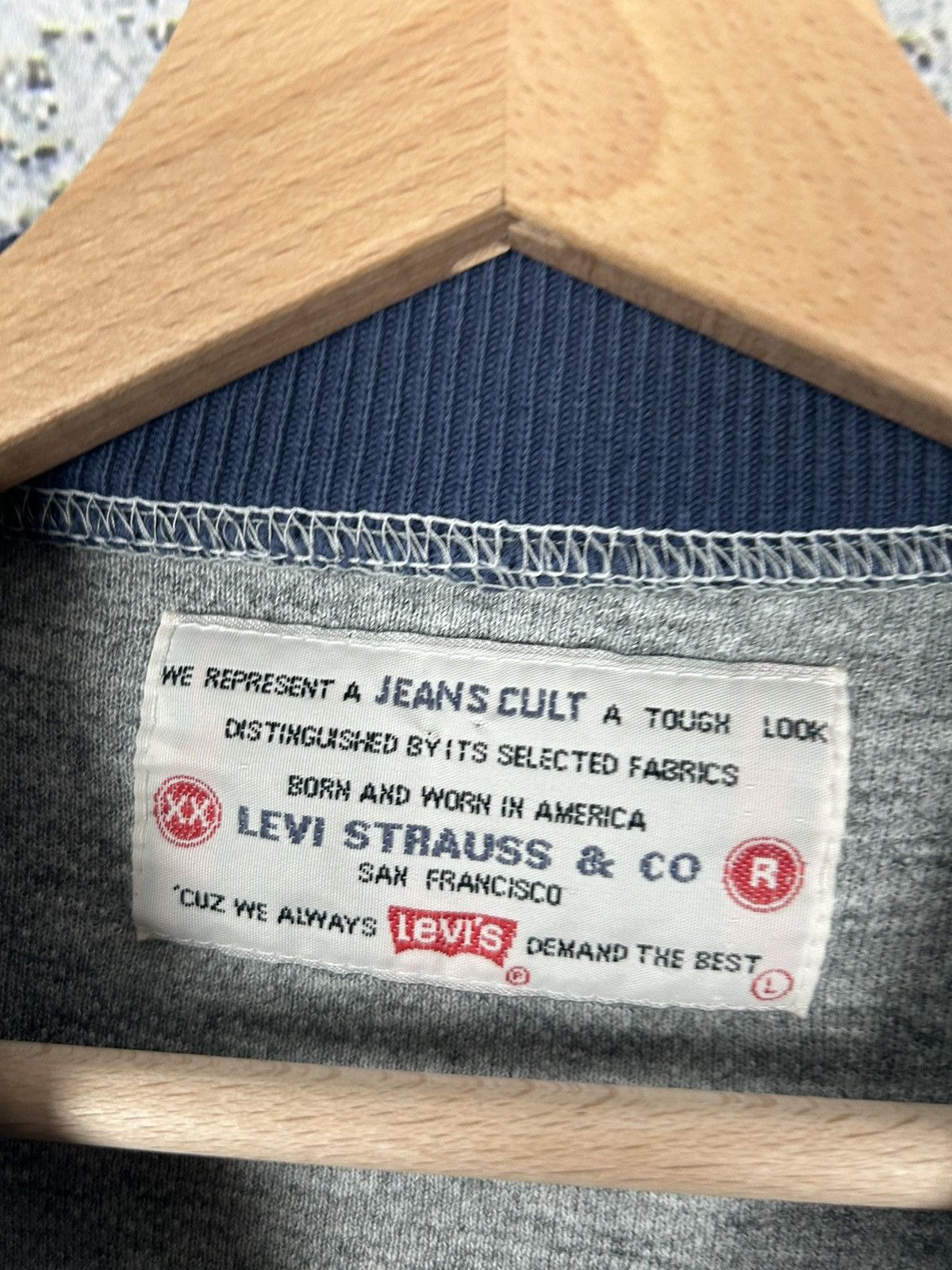 Levi's Vintage Levi’s Crewneck 90s Streetwear Sweatshirt Hype Rare Size US L / EU 52-54 / 3 - 4 Thumbnail