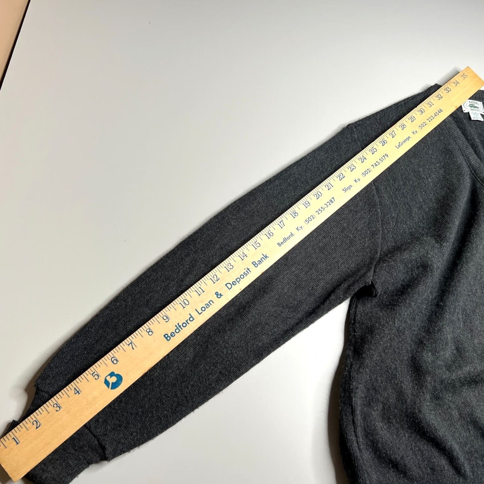 Lacoste VINTAGE Lacoste IZOD V-Neck Sweater Men’s L Gray USA Made 100% Orlon Pullover Size US L / EU 52-54 / 3 - 4 Thumbnail