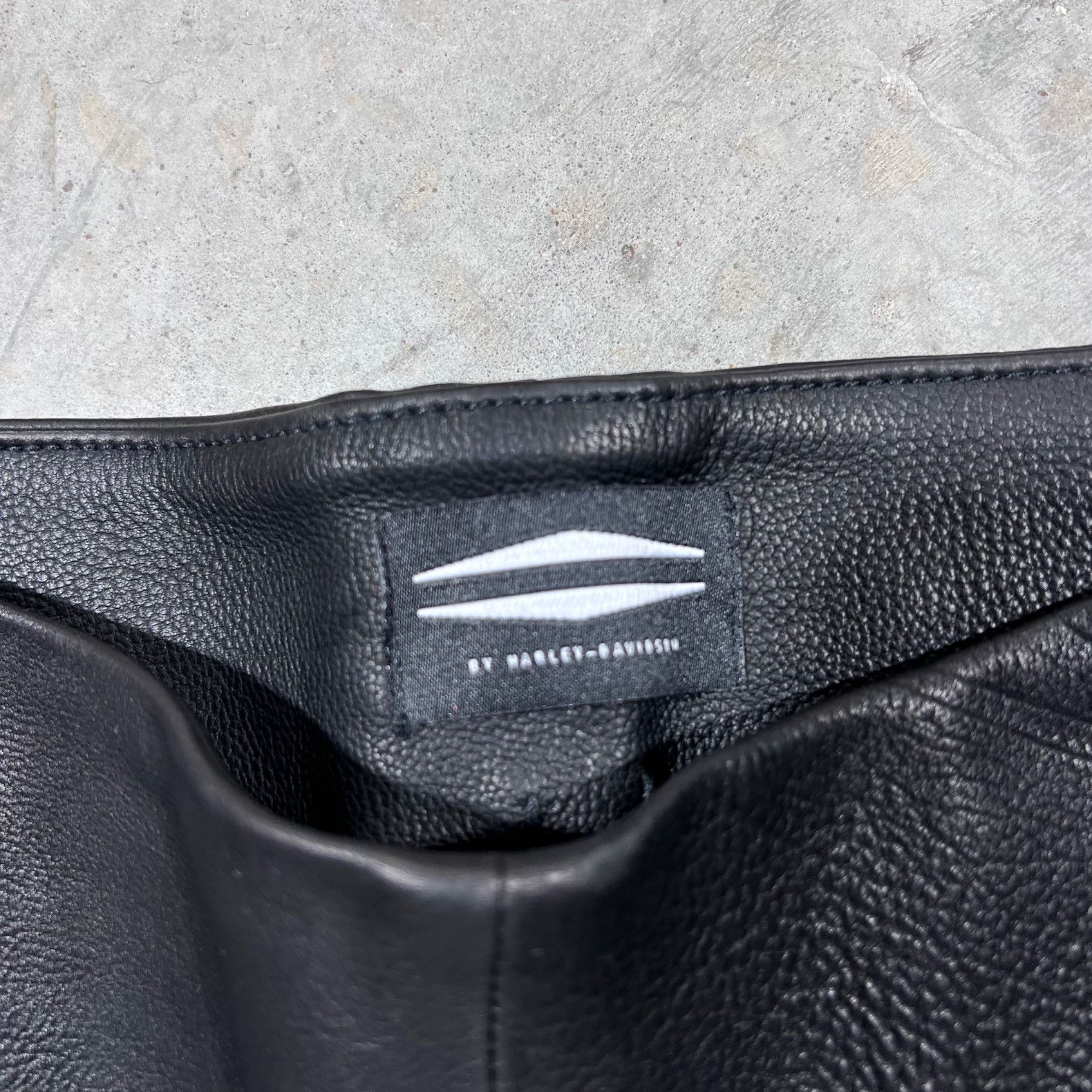 Harley Davidson NEW HARLEY DAVIDSON WOMEN'S STRETCH LEATHER LEGGINGS SZ M Size 28" / US 6 / IT 42 - 3 Thumbnail