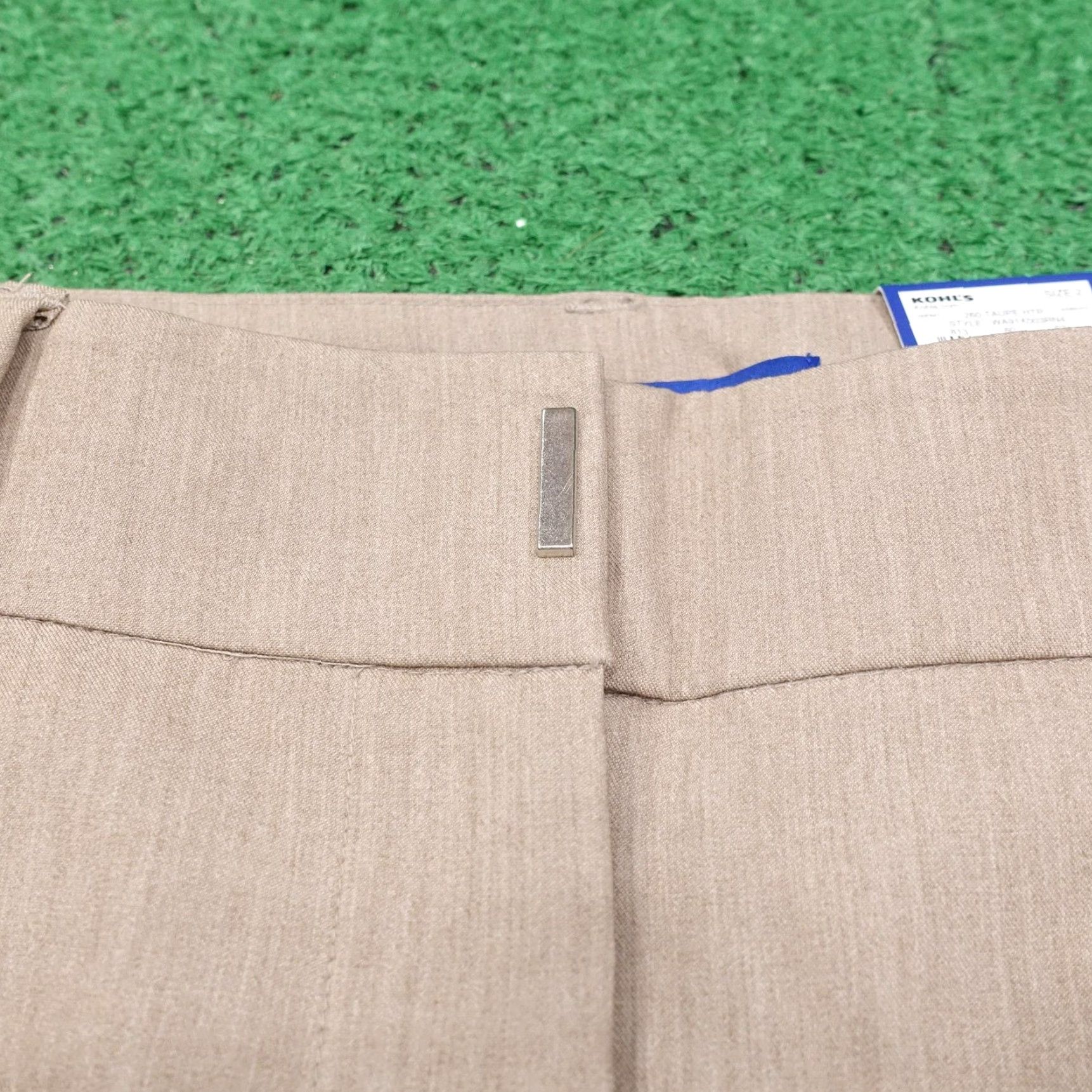 Apt. 9 APT.9 Capri Pants Size 2 Taupe Heather Torie Mid Rise Stretch Business Office Womens Size 26" / US 2 / IT 38 - 3 Thumbnail