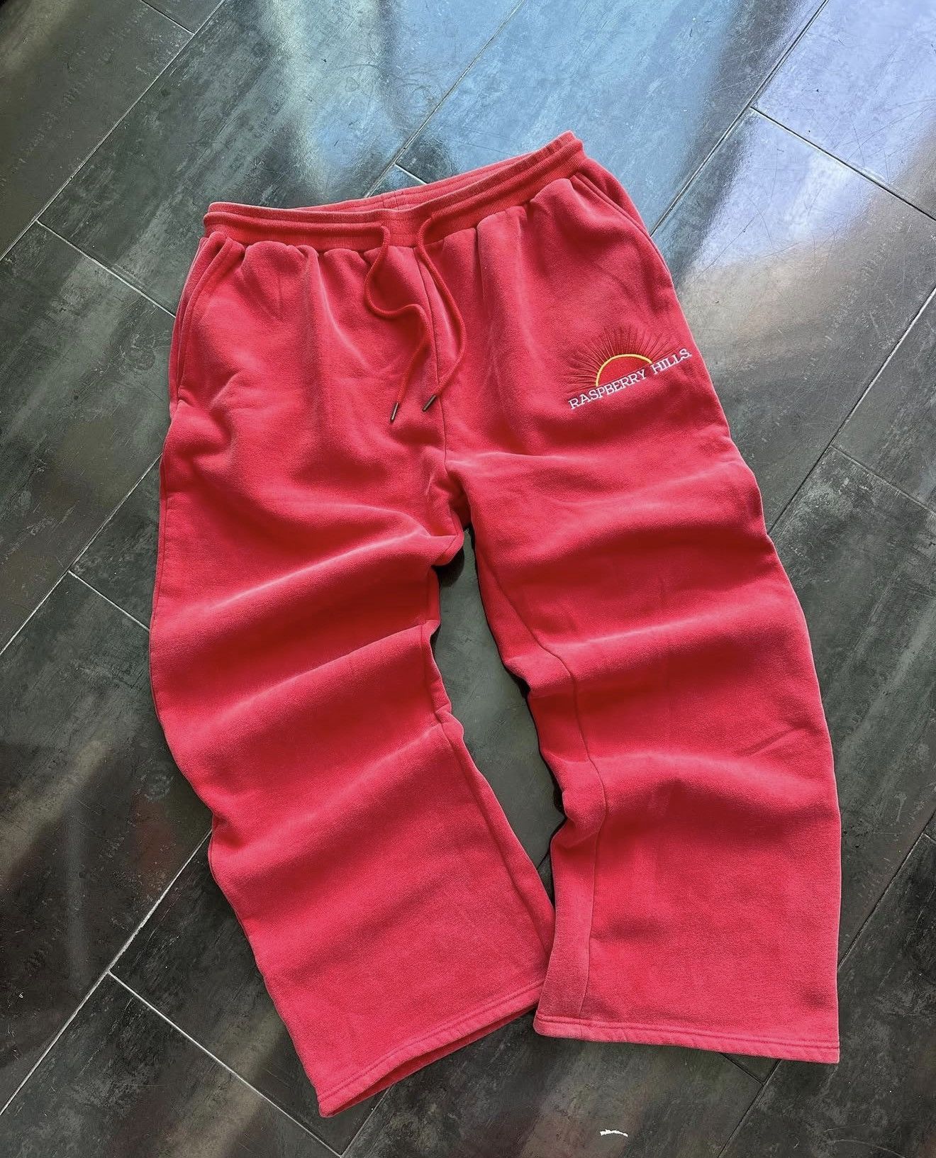 Other Raspberry Hills Casamigo Sweatpants Size US 29 - 1 Thumbnail