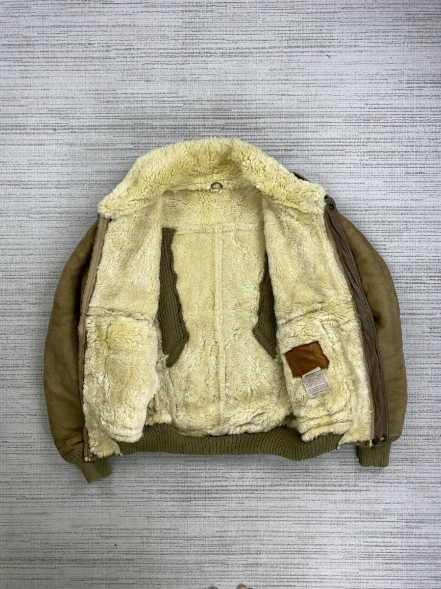 Vintage Vintage 80s Christchurch Sheepskin B-3 Sherpa Jacket Size US M / EU 48-50 / 2 - 6 Thumbnail