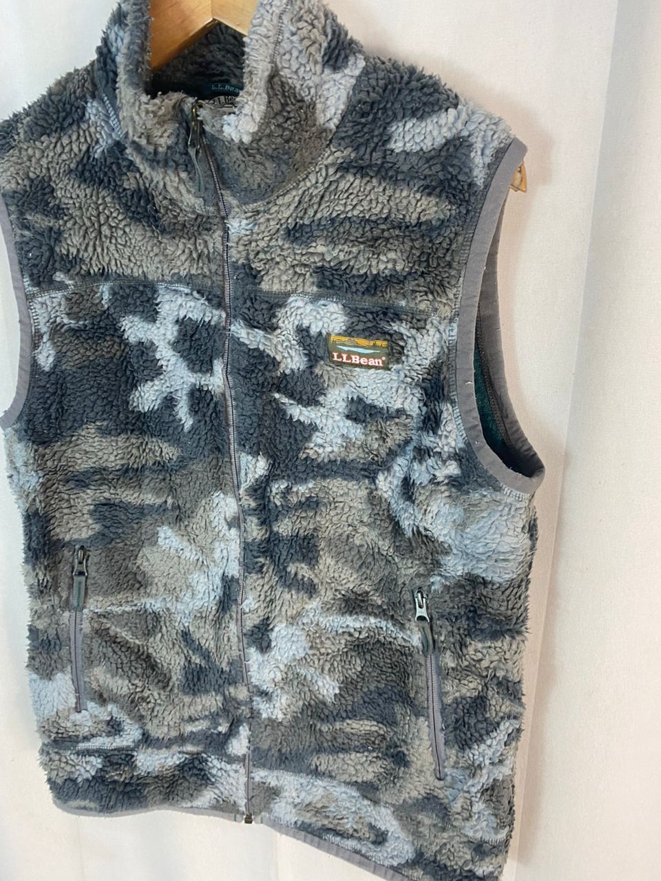 L.L. Bean L.L BEAN MULTICOLOR FLEECE ZIPPER VEST Size US M / EU 48-50 / 2 - 3 Thumbnail