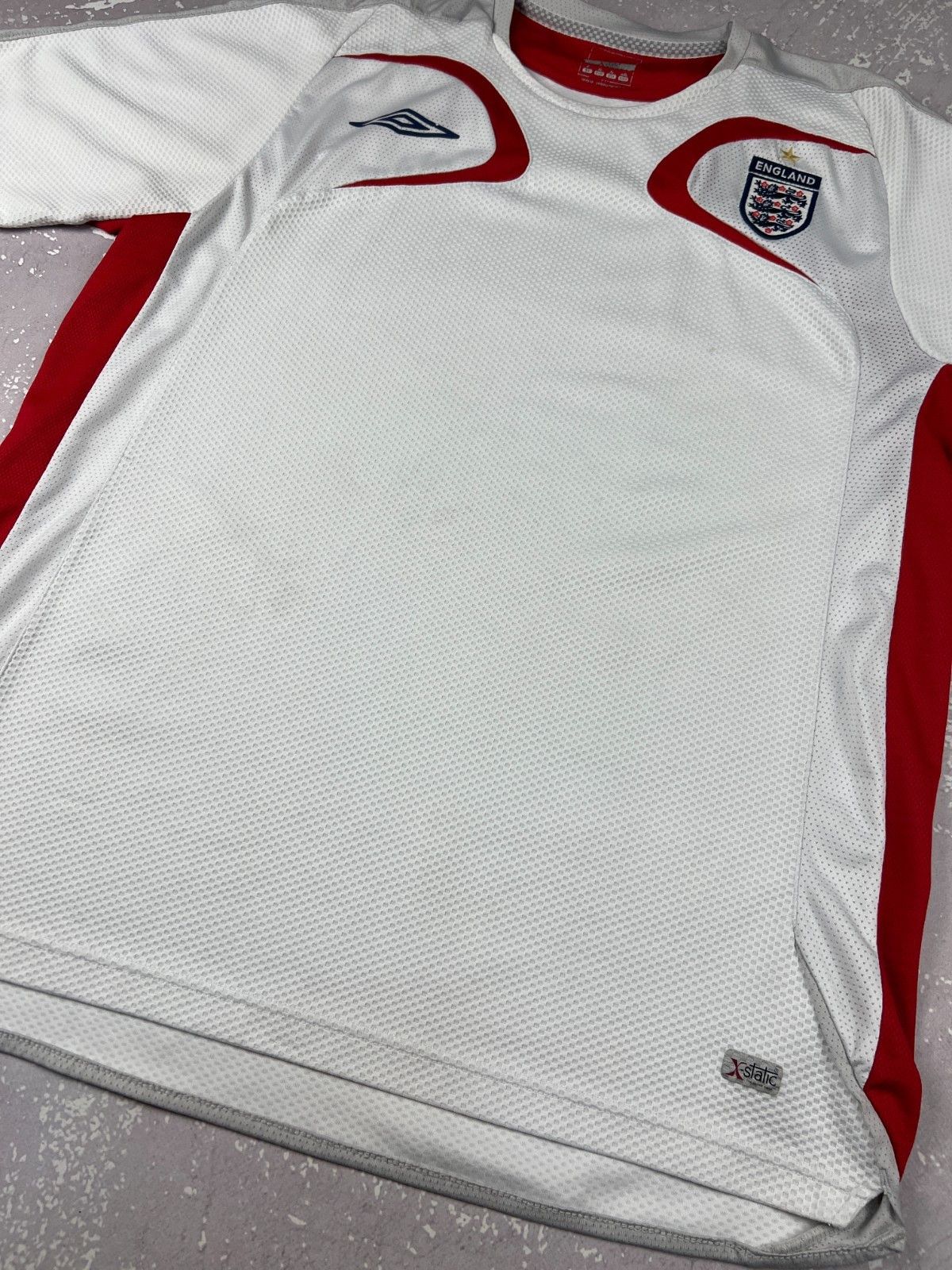 Umbro 2006 2007 Umbro England Team Training Soccer Football Jersey Size US XL / EU 56 / 4 - 5 Thumbnail