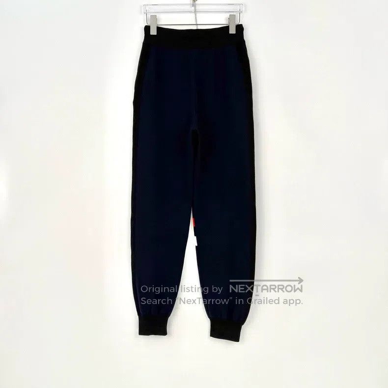 Louis Vuitton Louis Vuitton size s Black contrast half sheepskin jogging Size US 28 / EU 44 - 4 Thumbnail