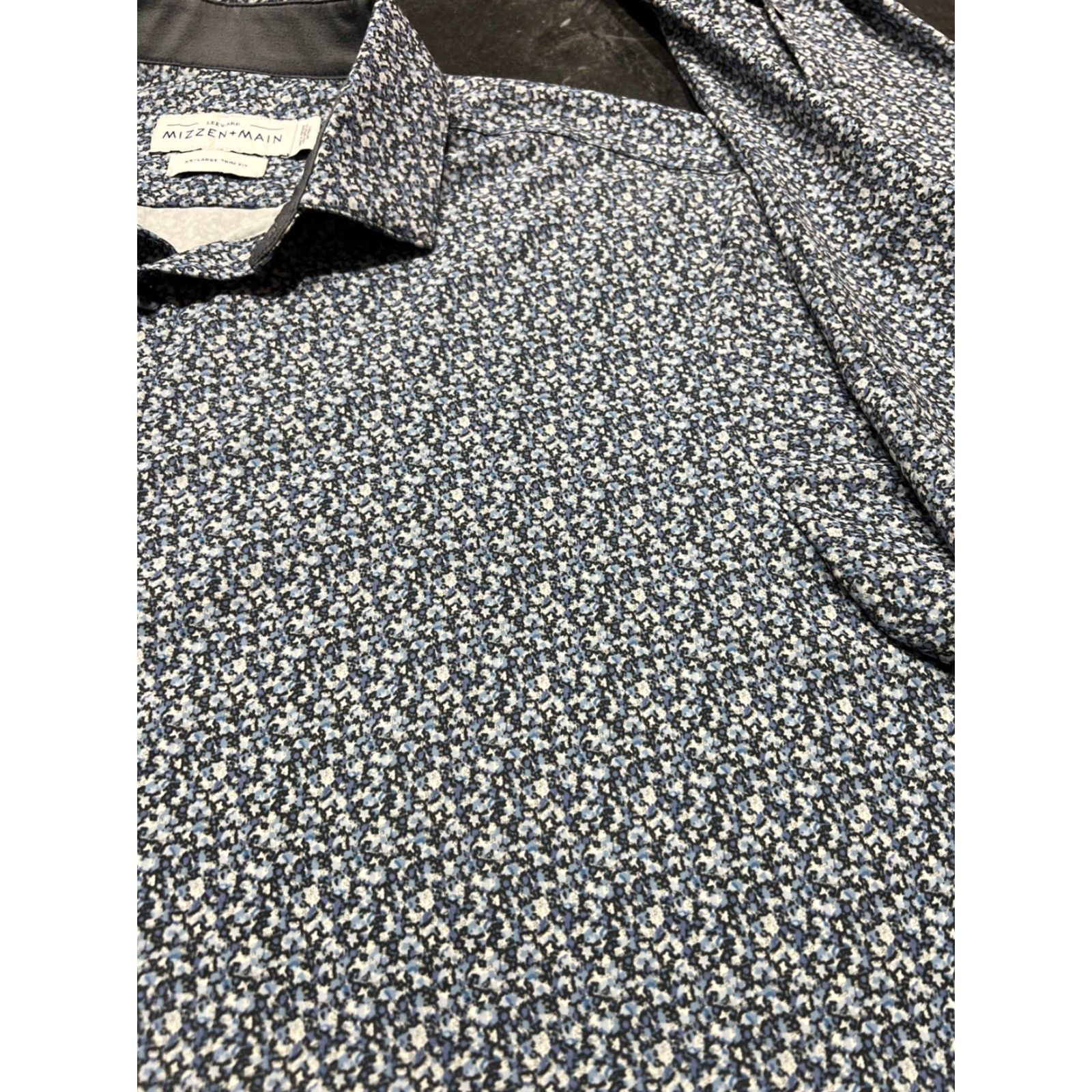 Mizzen+Main Mizzen+Main Leeward Blue Floral Button-Up Shirt XXL 2XL Slim Fit Men’s Regular Size Size US XXL / EU 58 / 5 - 3 Thumbnail