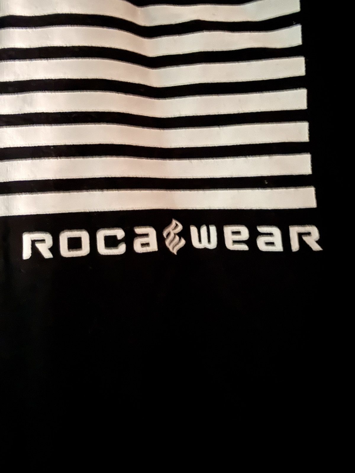 Rocawear VINTAGE Rocawear Distorted "R" Logo Tee - Y2K Archive - XL Size US XL / EU 56 / 4 - 3 Thumbnail