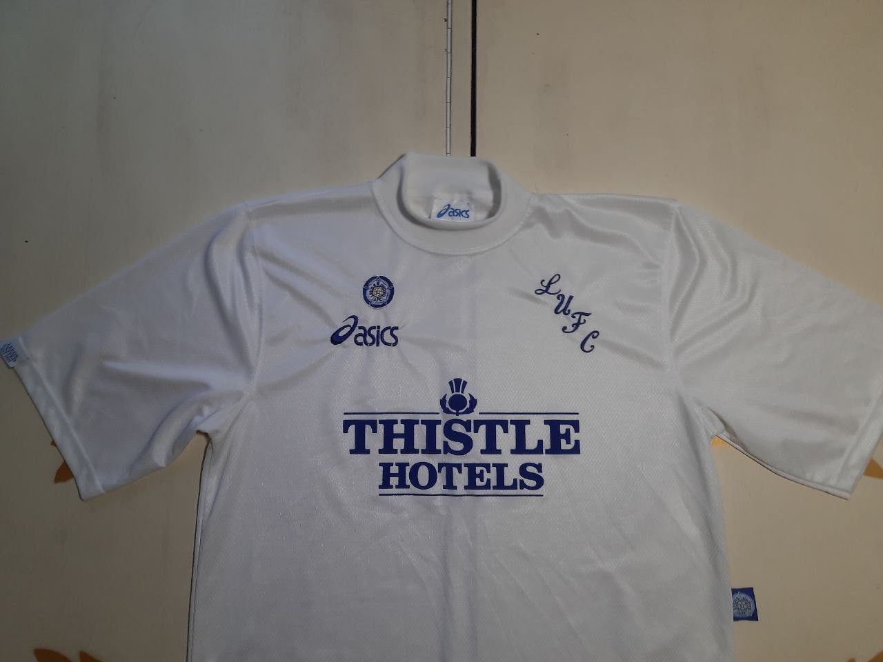 Asics Asics Leeds United FC Jersey 1995-1996 Size US L / EU 52-54 / 3 - 3 Thumbnail