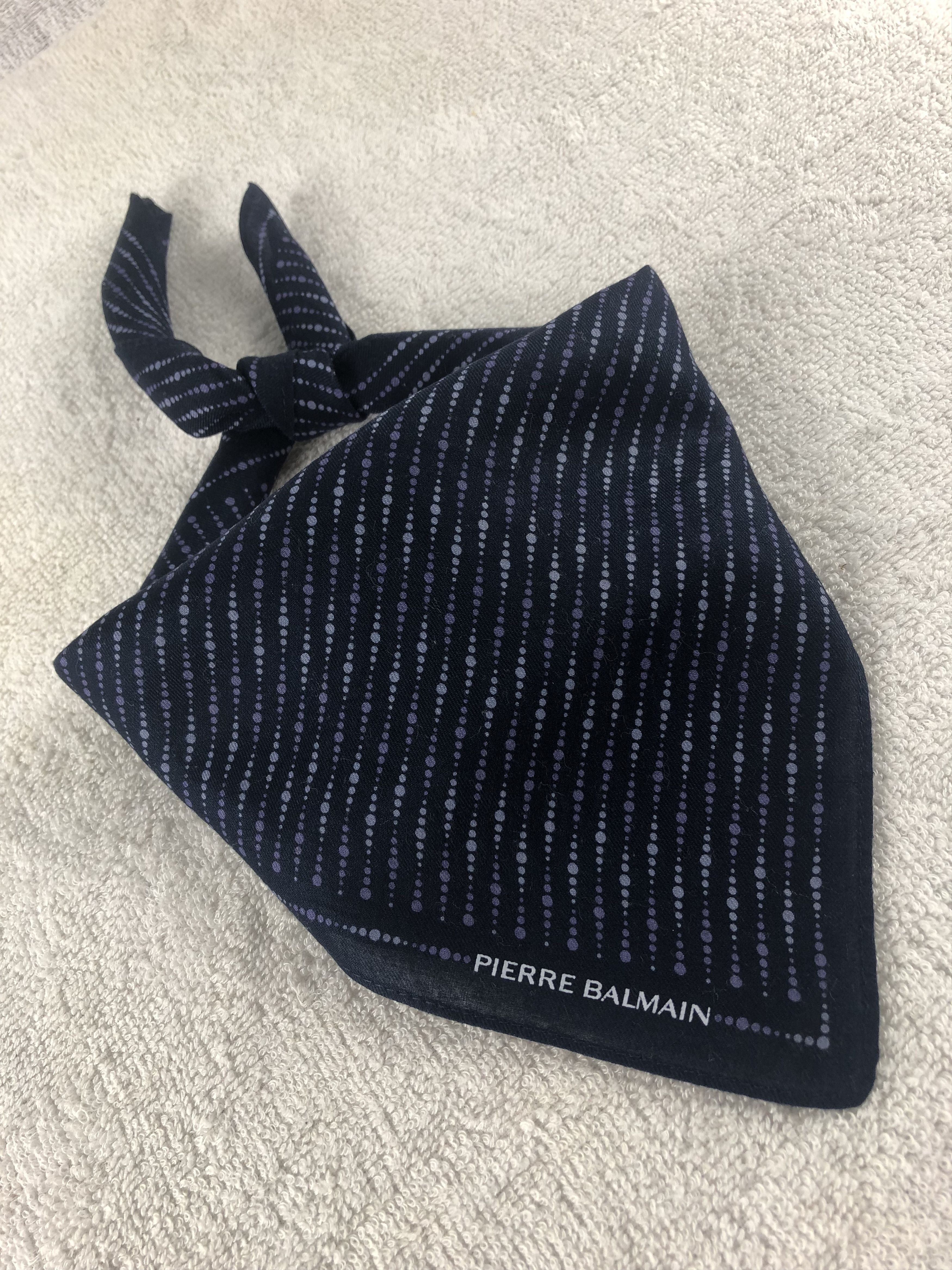 Pierre Balmain Pierre Balmain Handkerchief / Bandana / Neckerchief Size ONE SIZE - 1 Thumbnail