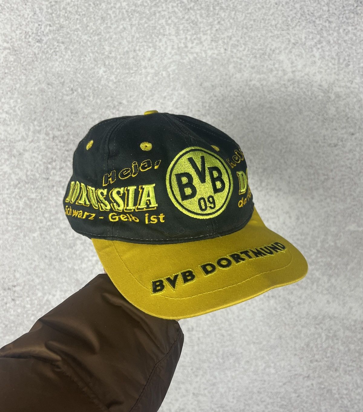 Vintage Vintage 90s Borussia Dortmund BVB 09 Soccer Football Cap Hat Size ONE SIZE - 1 Thumbnail