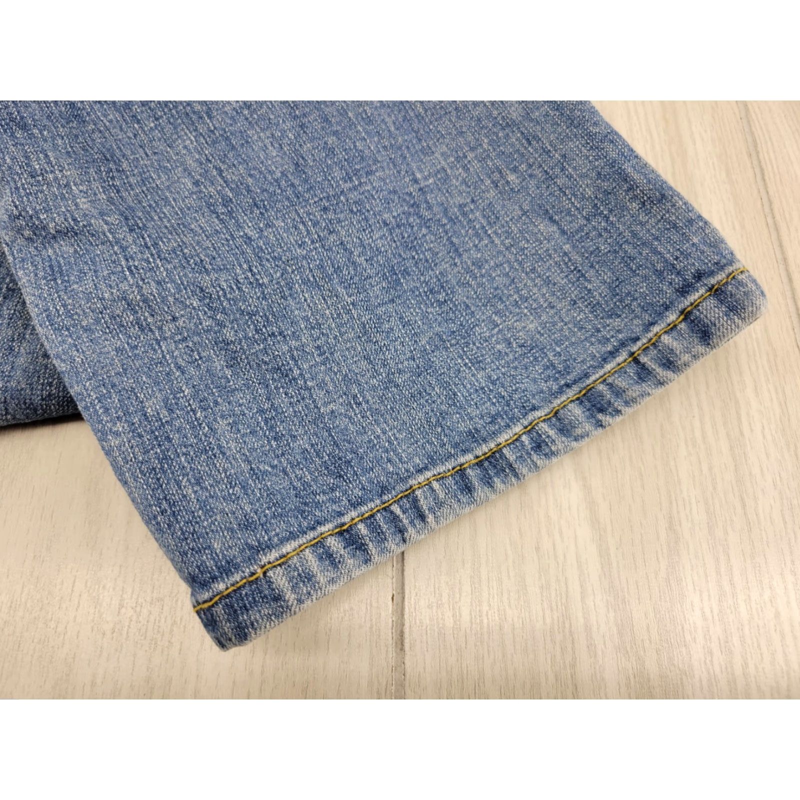Vintage Levis Signature Jeans Mens 42x30 Blue Denim 5-Pocket Belt Loops Athletic Fit Size US 42 / EU 58 - 2 Thumbnail