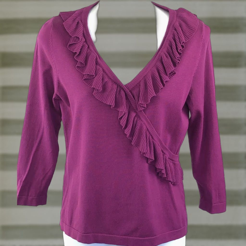 Vintage August Silk V-Neck Purple Knit Sweater 3/4 Sleeve M Womens Pullover Casual Workwear Rainbow Ruffle Classic Y2K Size M / US 6-8 / IT 42-44 - 1 Thumbnail