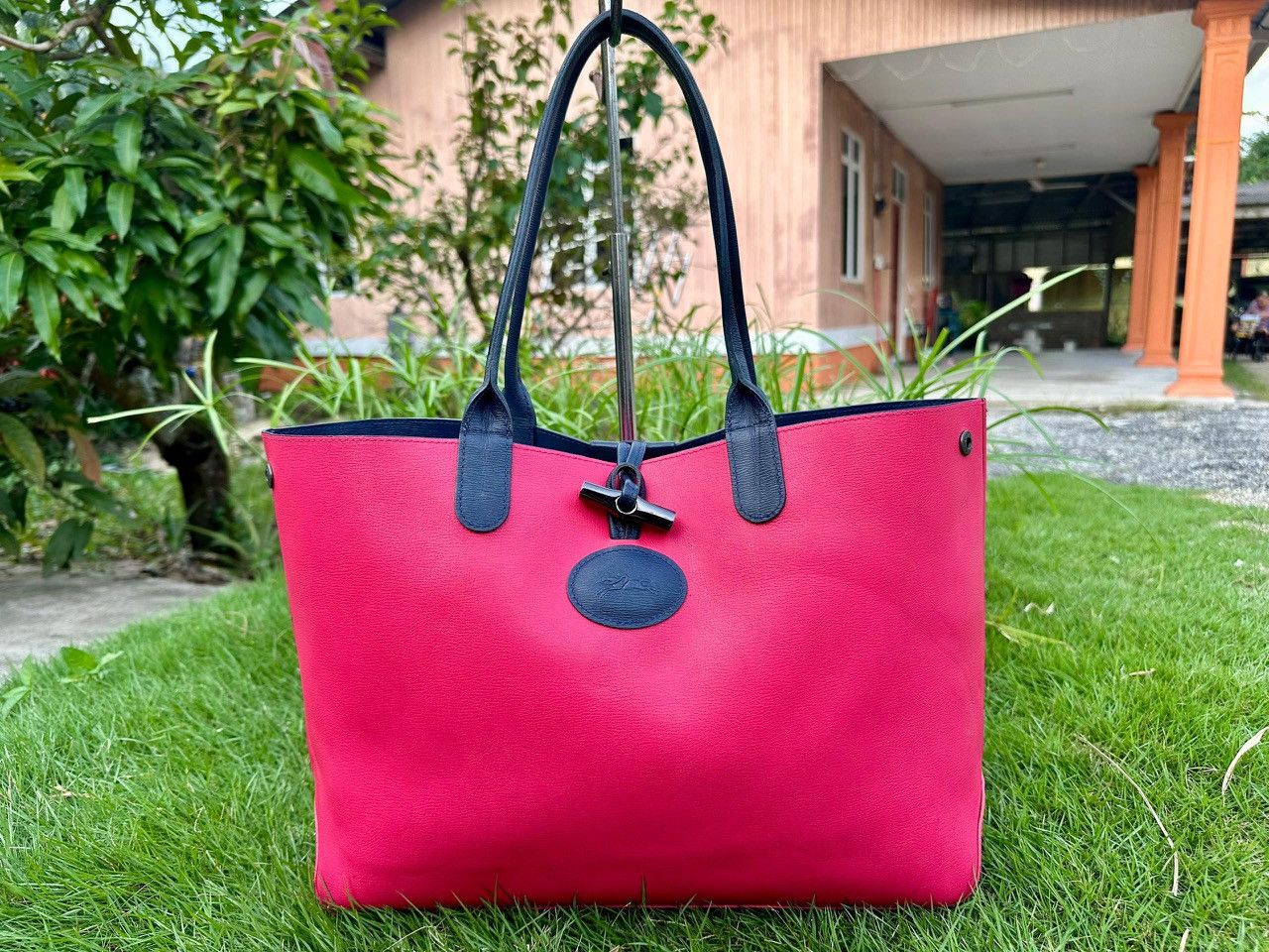 Longchamp Authentic Longchamp Le Roseau L Reversible Leather Tote Bag Size ONE SIZE - 1 Thumbnail