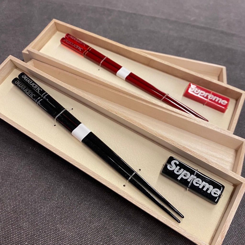 Supreme SUPREME FW23 Chopstick Set Red OR Black Box Logo BRAND NEW Size ONE SIZE - 1 Thumbnail