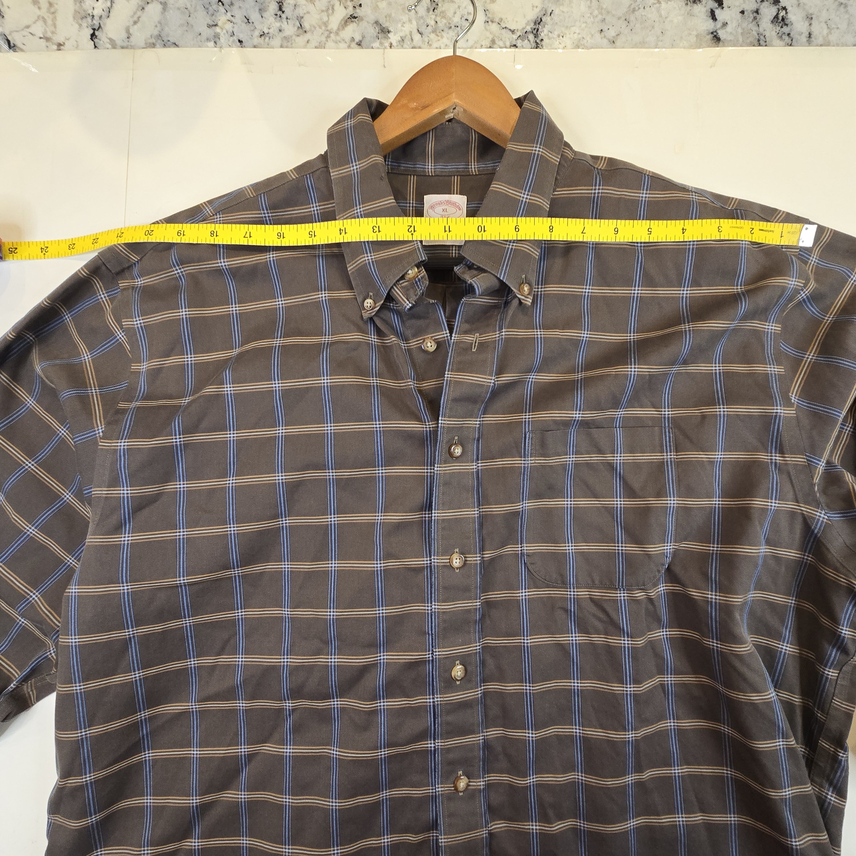 Brooks Brothers Brooks Brothers XL 1818 Regent Shirt Brown Blue Plaid Size US XL / EU 56 / 4 - 6 Thumbnail