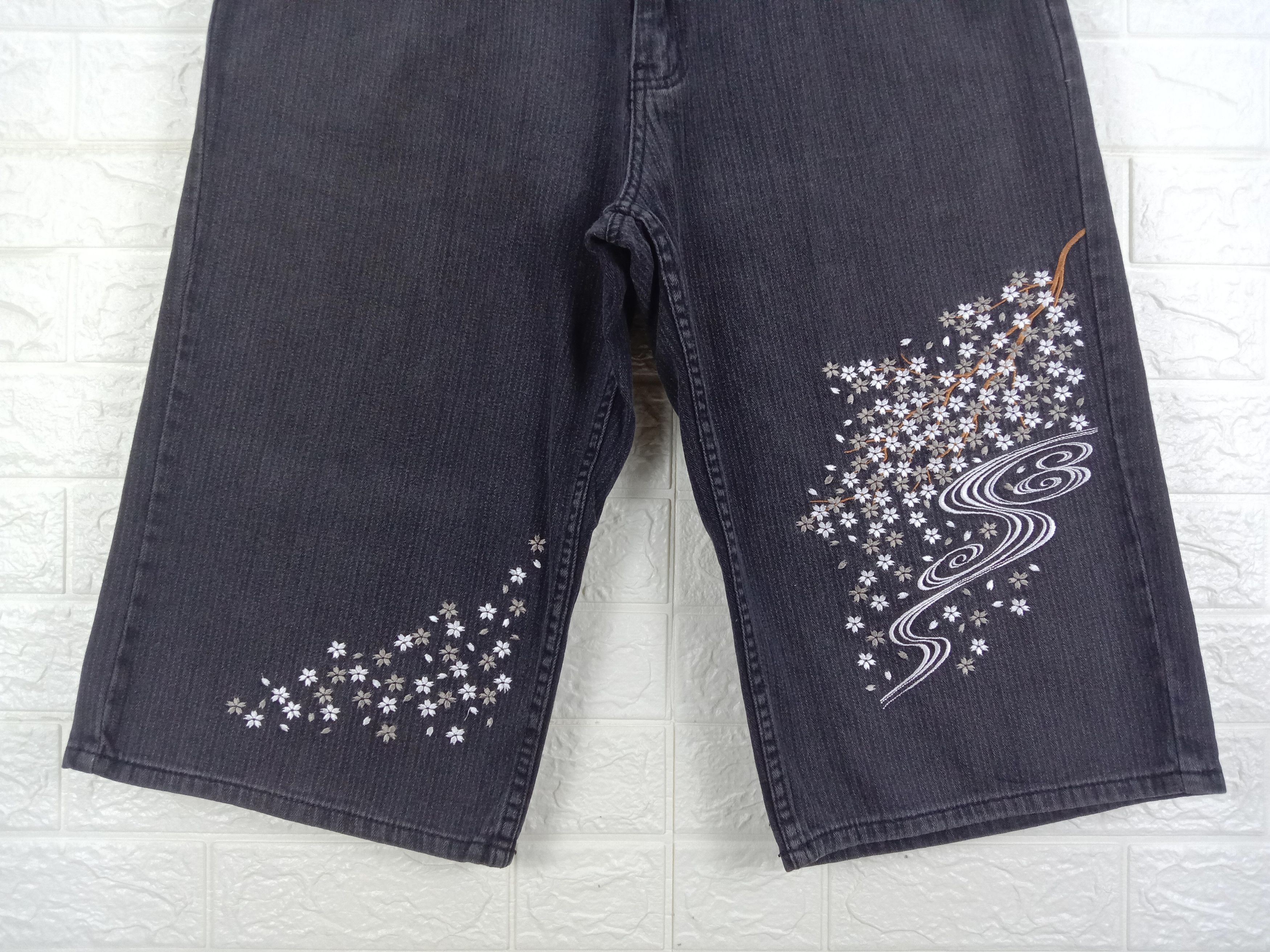 Japanese Brand Vintage Karakuri Tamashi Embroidery Infinity Sukajan Jeans Size US 35 - 3 Thumbnail