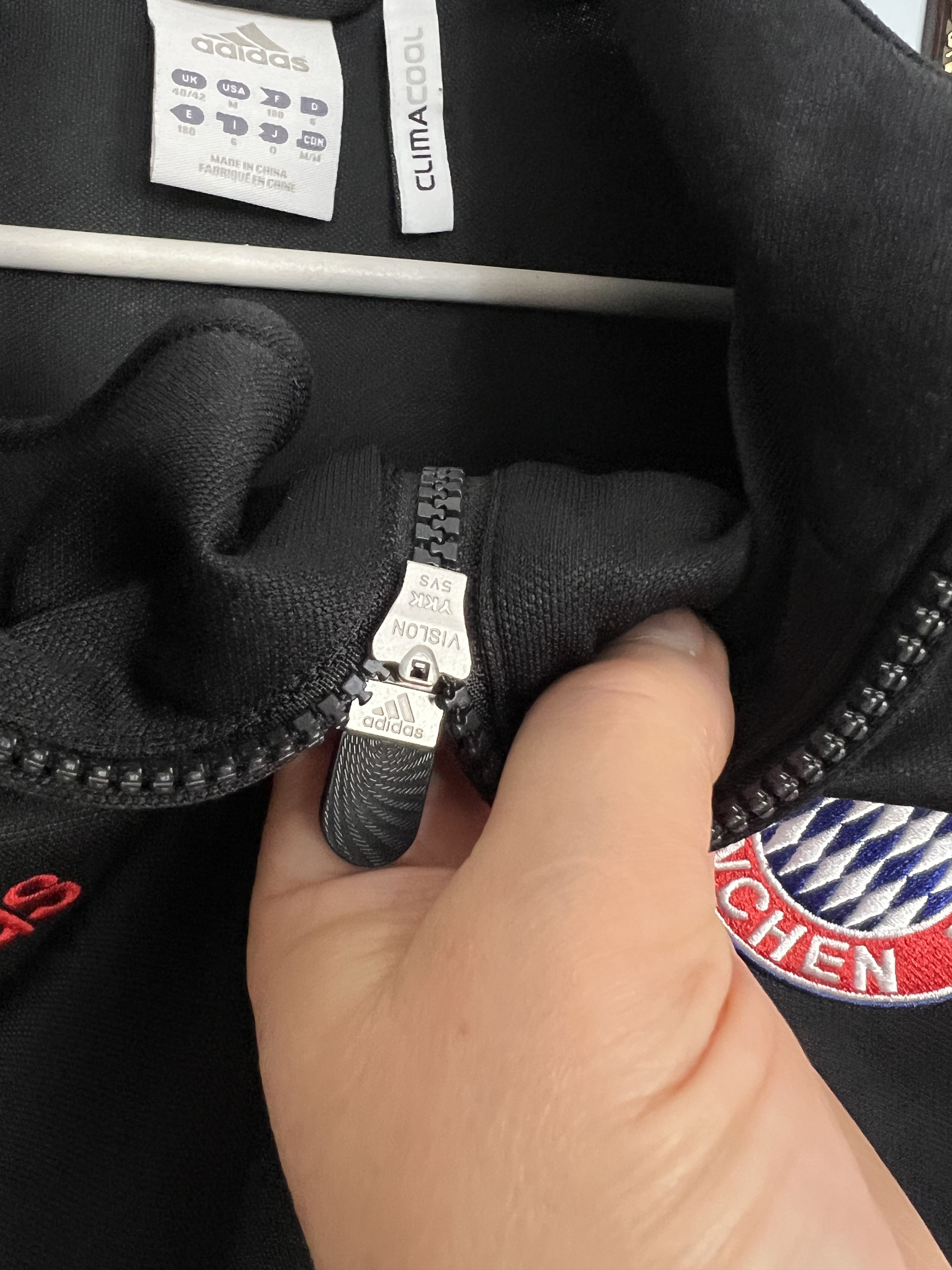 Adidas Vintage Adidas Bayern Munich Football Jacket Track Top Zip Size US M / EU 48-50 / 2 - 4 Thumbnail