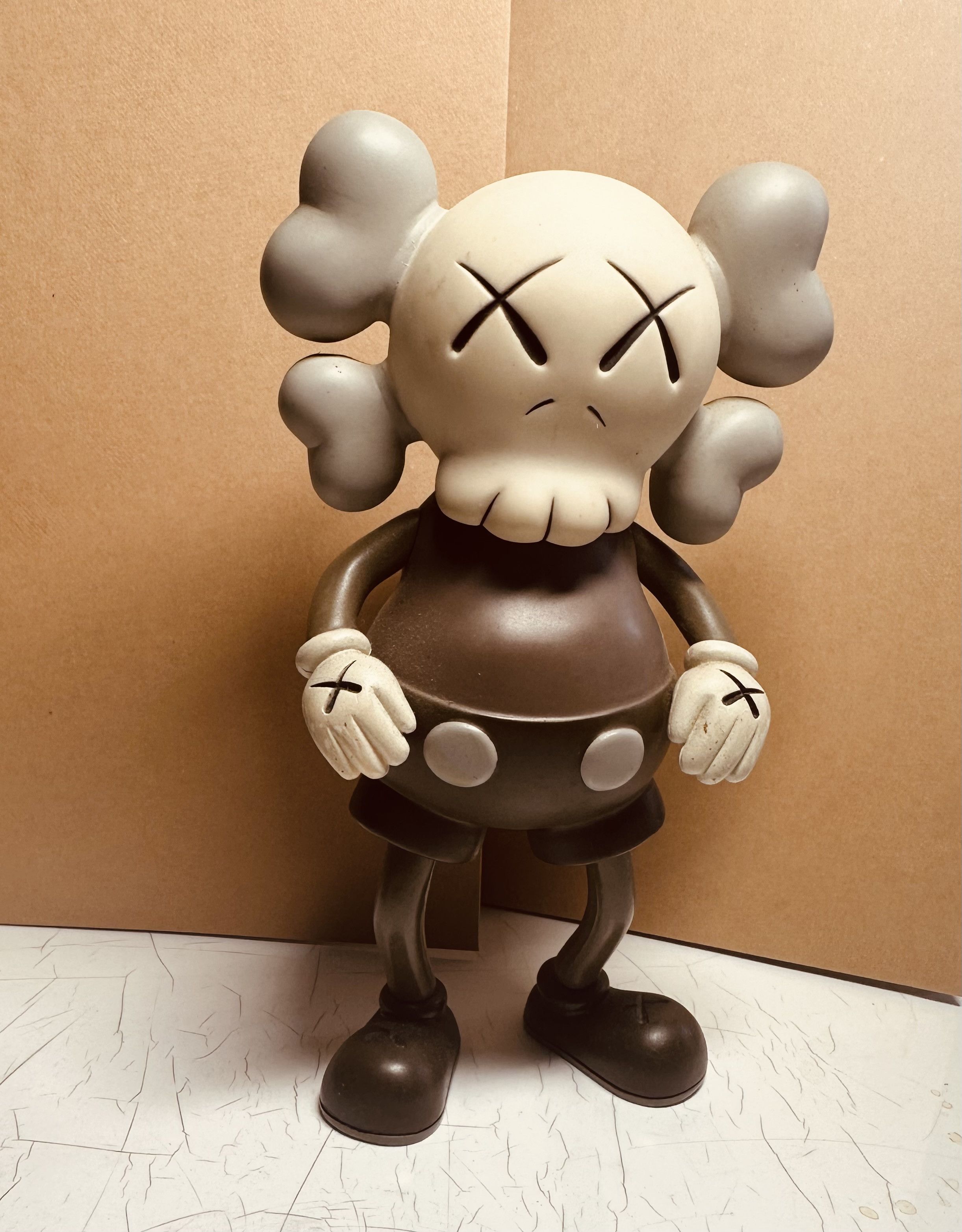 Kaws KAWS Limited Edition 1st Companion (Signed by KAWS), 1999 Size ONE SIZE - 3 Thumbnail