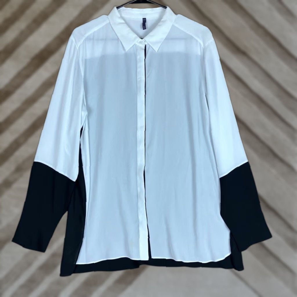 NYDJ NYDJ Blouse White Black Collared Long Sleeve Button Down Sheer XL Women’s Shirt Front View Casual Workwear Boho Preppy 2000s? Size XL / US 12-14 / IT 48-50 - 1 Thumbnail