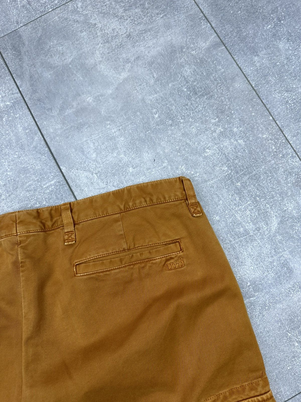 AMI Ami Luxury Vintage Cargo Shorts Small Logo Size US 34 / EU 50 - 3 Thumbnail